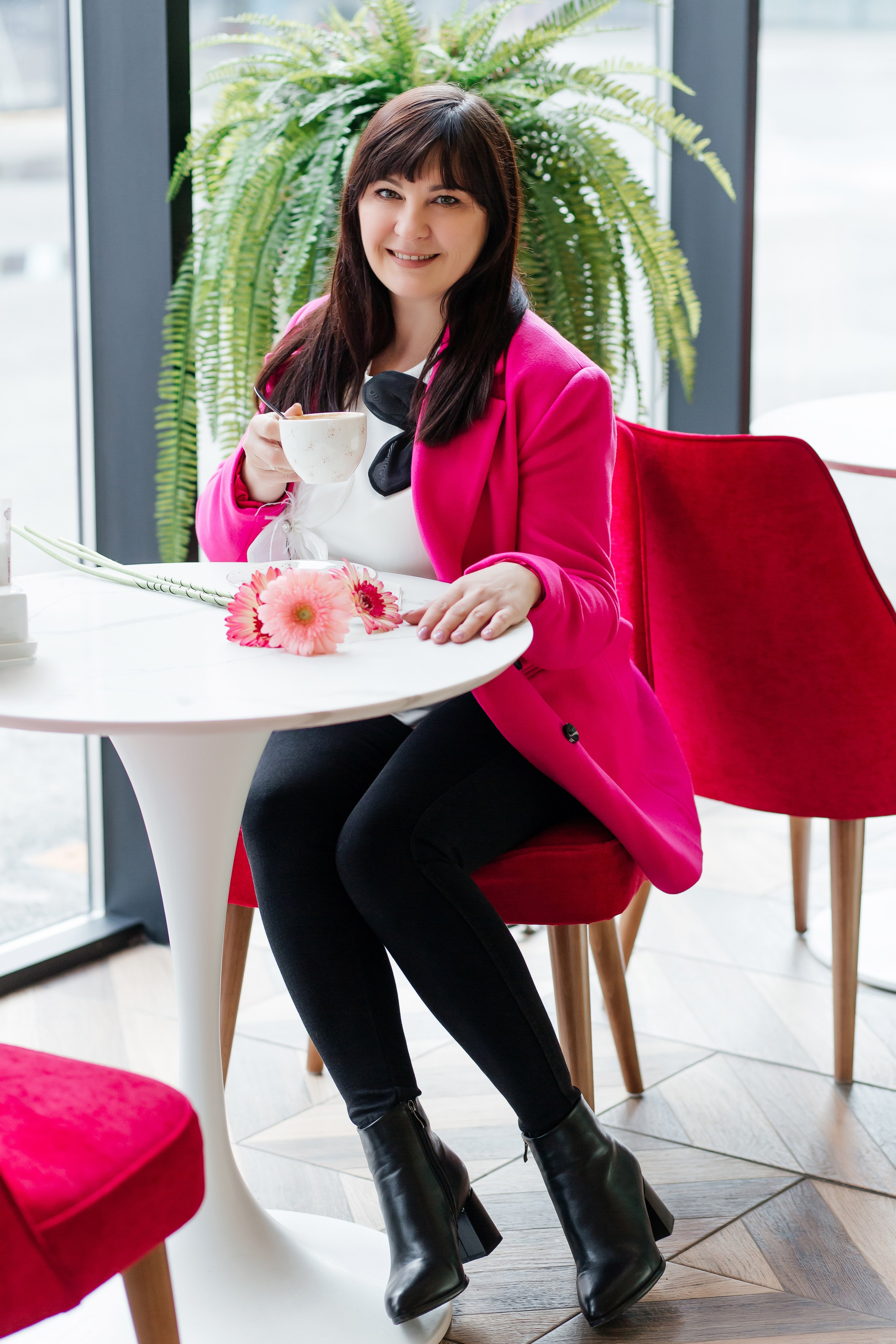 Алёнушка прогулочная фотосессия. Женский фотограф в Оренбурге Ирина Заводчикова