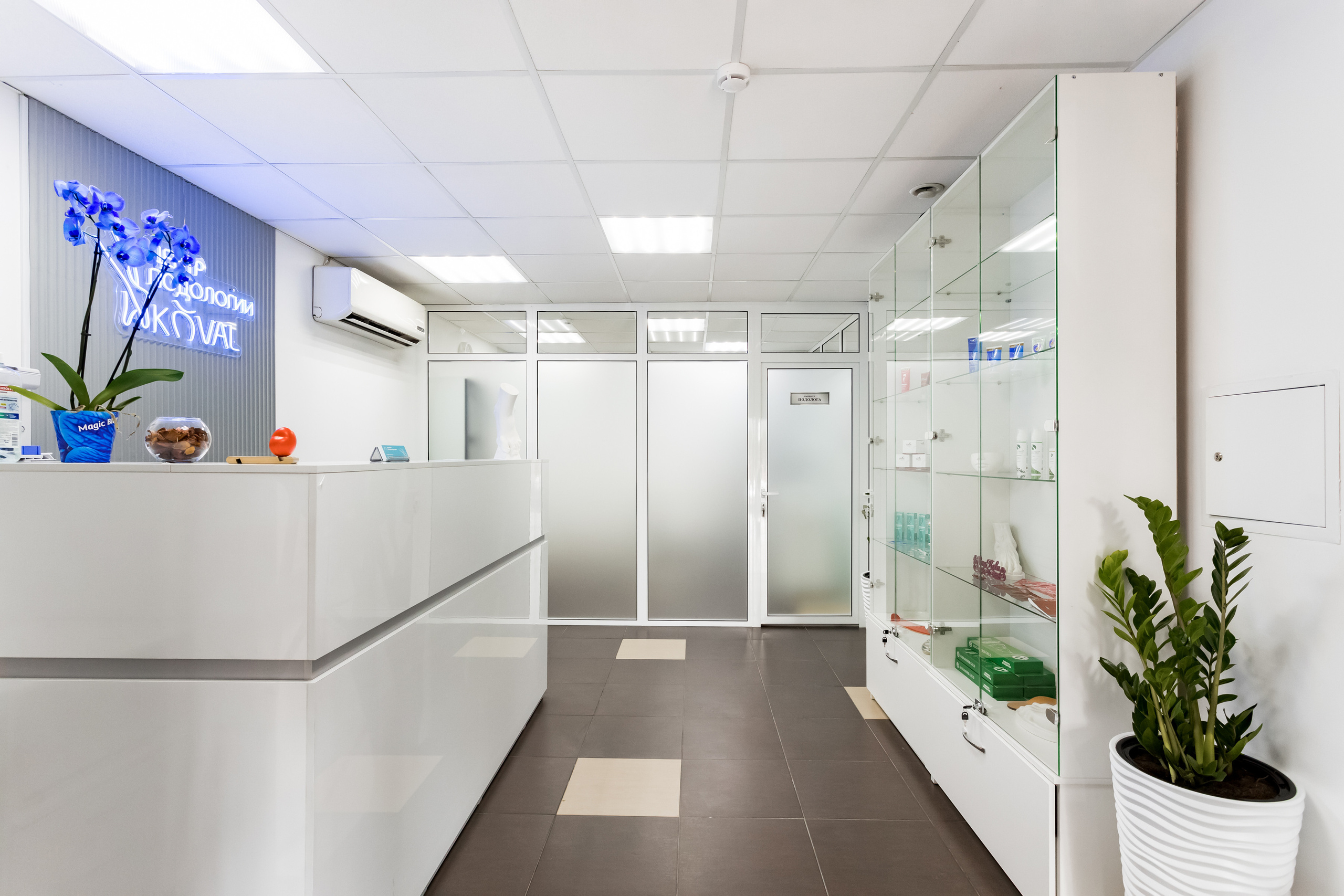 Съемка интерьера для центра подологии Яны Коваль. Интерьеры, Контент, Портреты | Фотограф в Москве Дани Терно