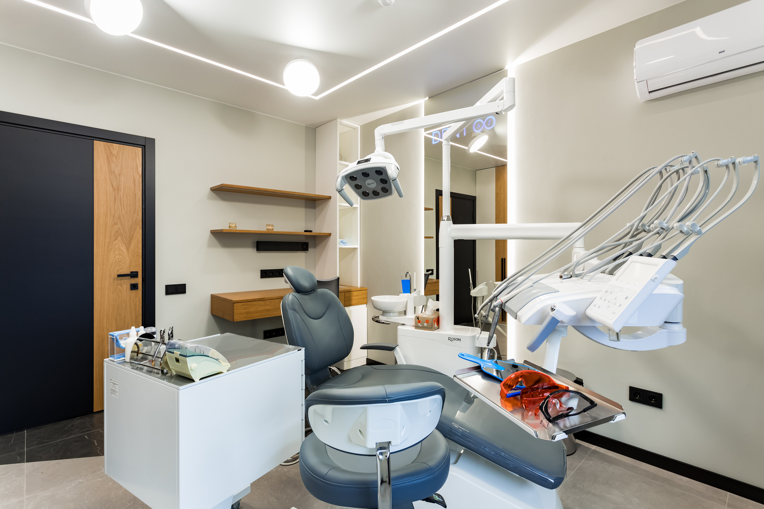 Съемка интерьера для стоматологии Dent Az на Покровской улице. Интерьеры, Контент, Портреты | Фотограф в Москве Дани Терно