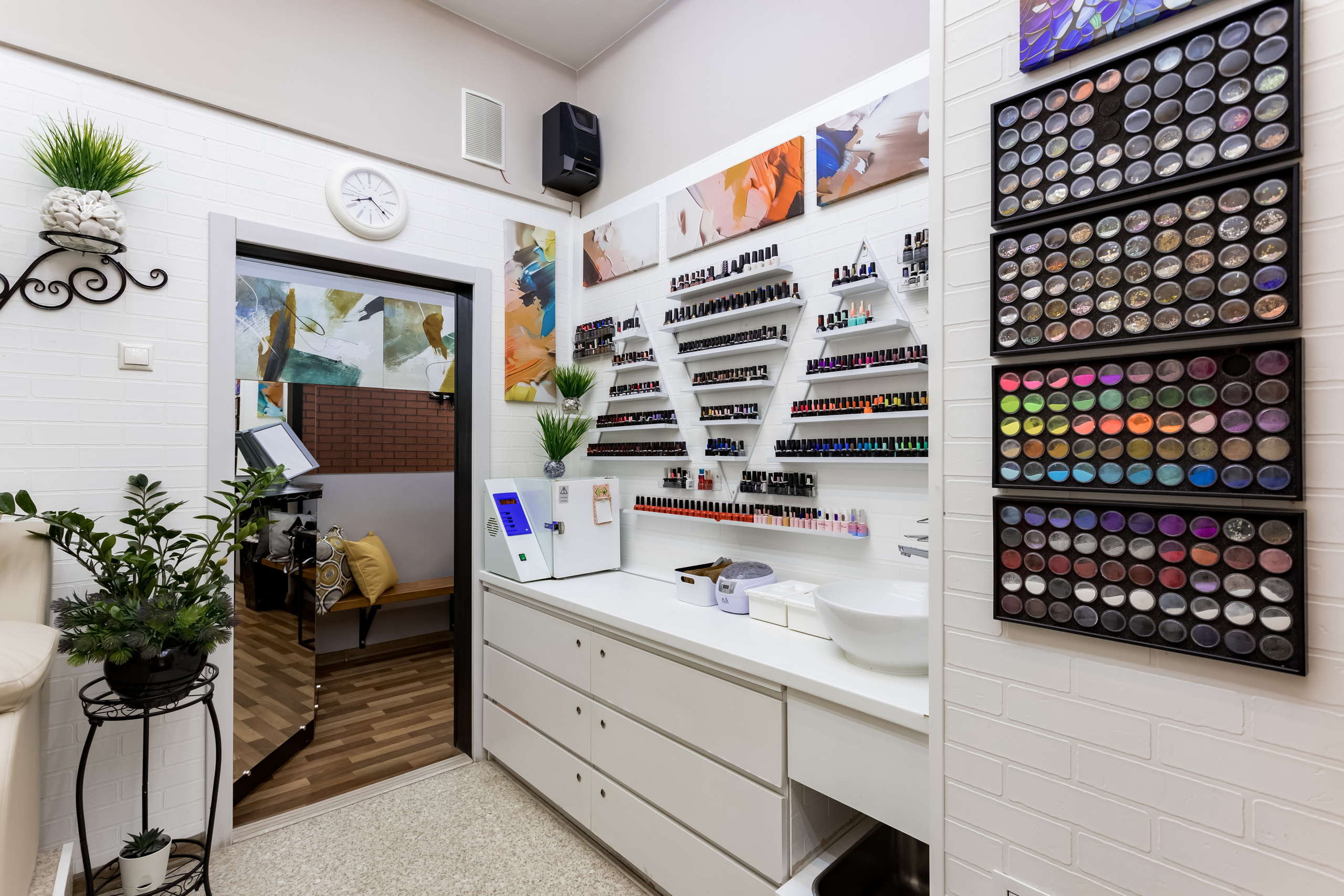 Съемка интерьера для ногтевой студии Express Manicure. Интерьеры, Контент, Портреты | Фотограф в Москве Дани Терно