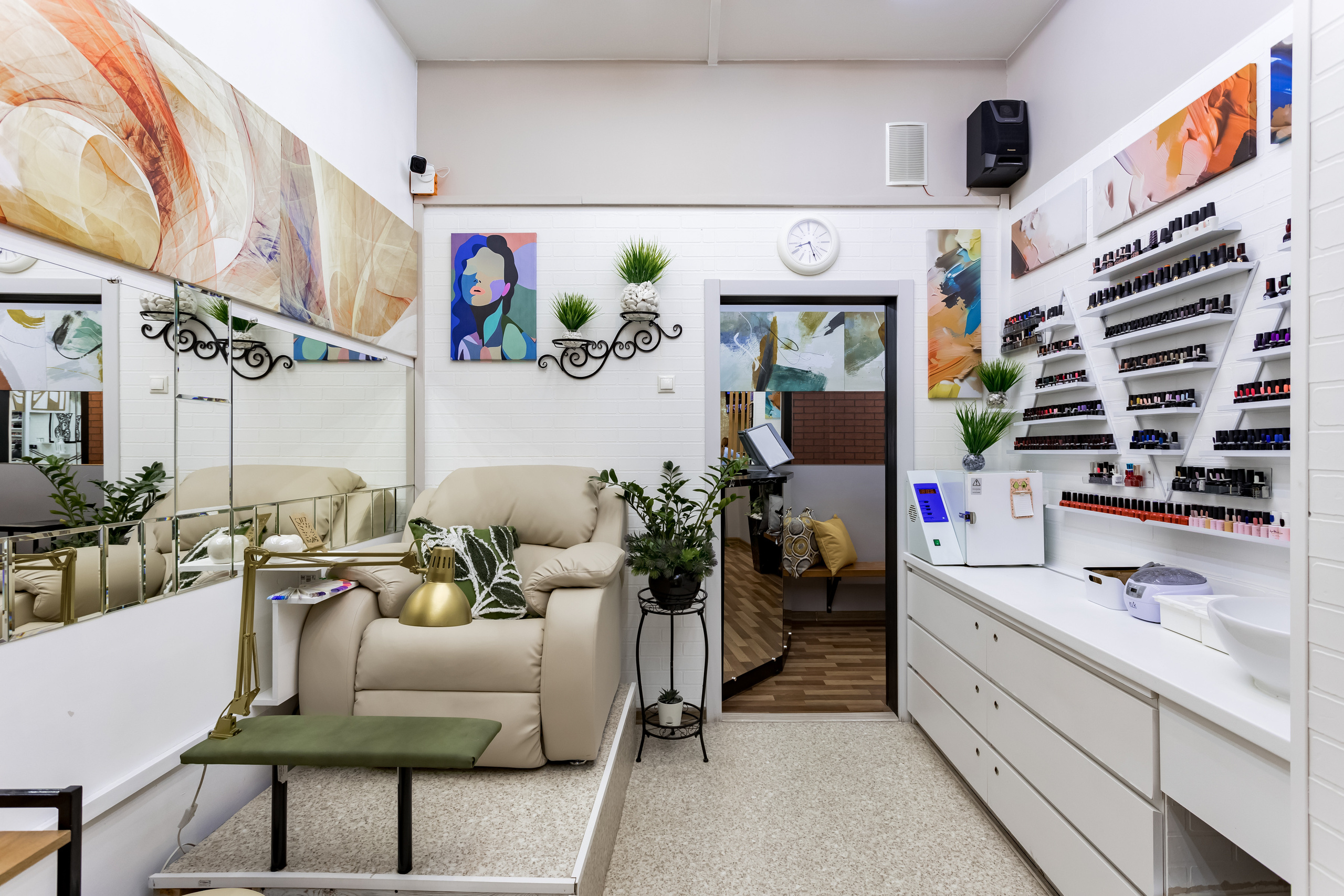 Съемка интерьера для ногтевой студии Express Manicure. Интерьеры, Контент, Портреты | Фотограф в Москве Дани Терно