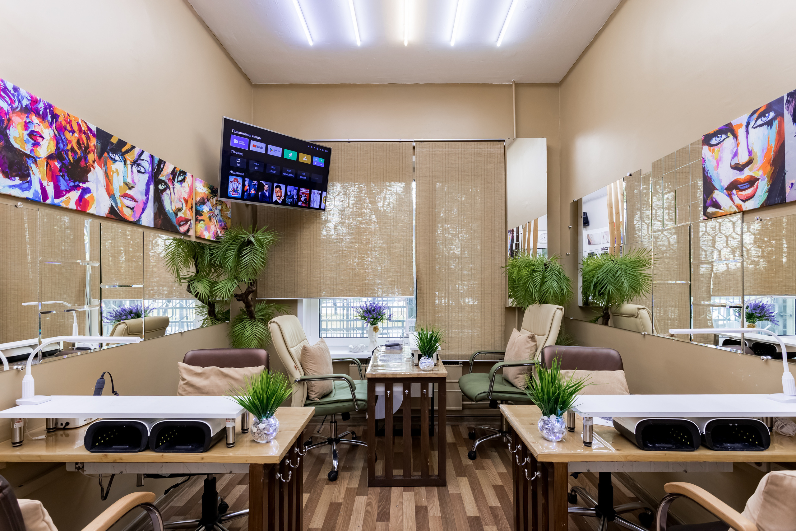 Съемка интерьера для ногтевой студии Express Manicure. Интерьеры, Контент, Портреты | Фотограф в Москве Дани Терно