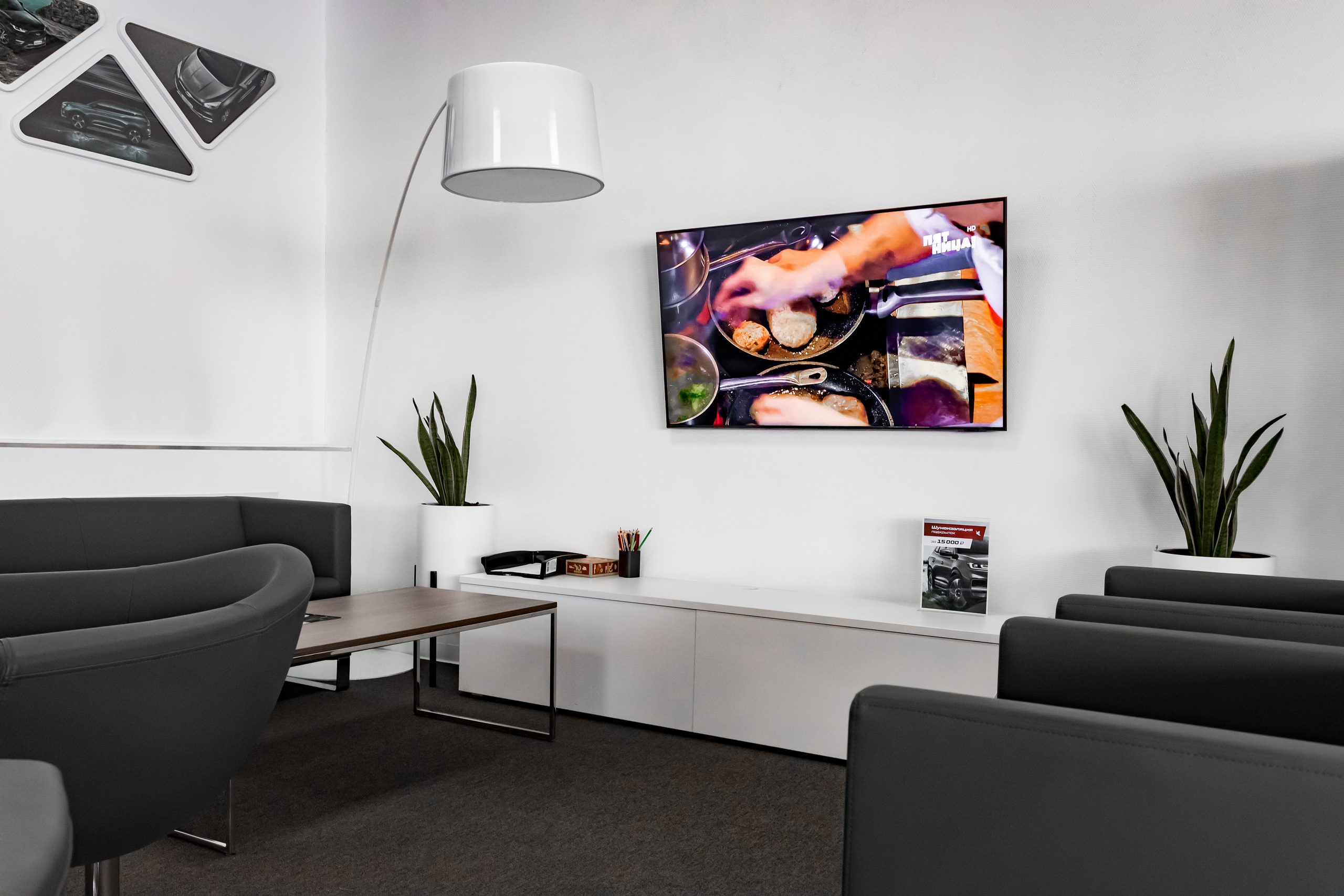 Съемка интерьера для официального дилера ТЕХИНКОМ CHERY. Интерьеры, Контент, Портреты | Фотограф в Москве Дани Терно