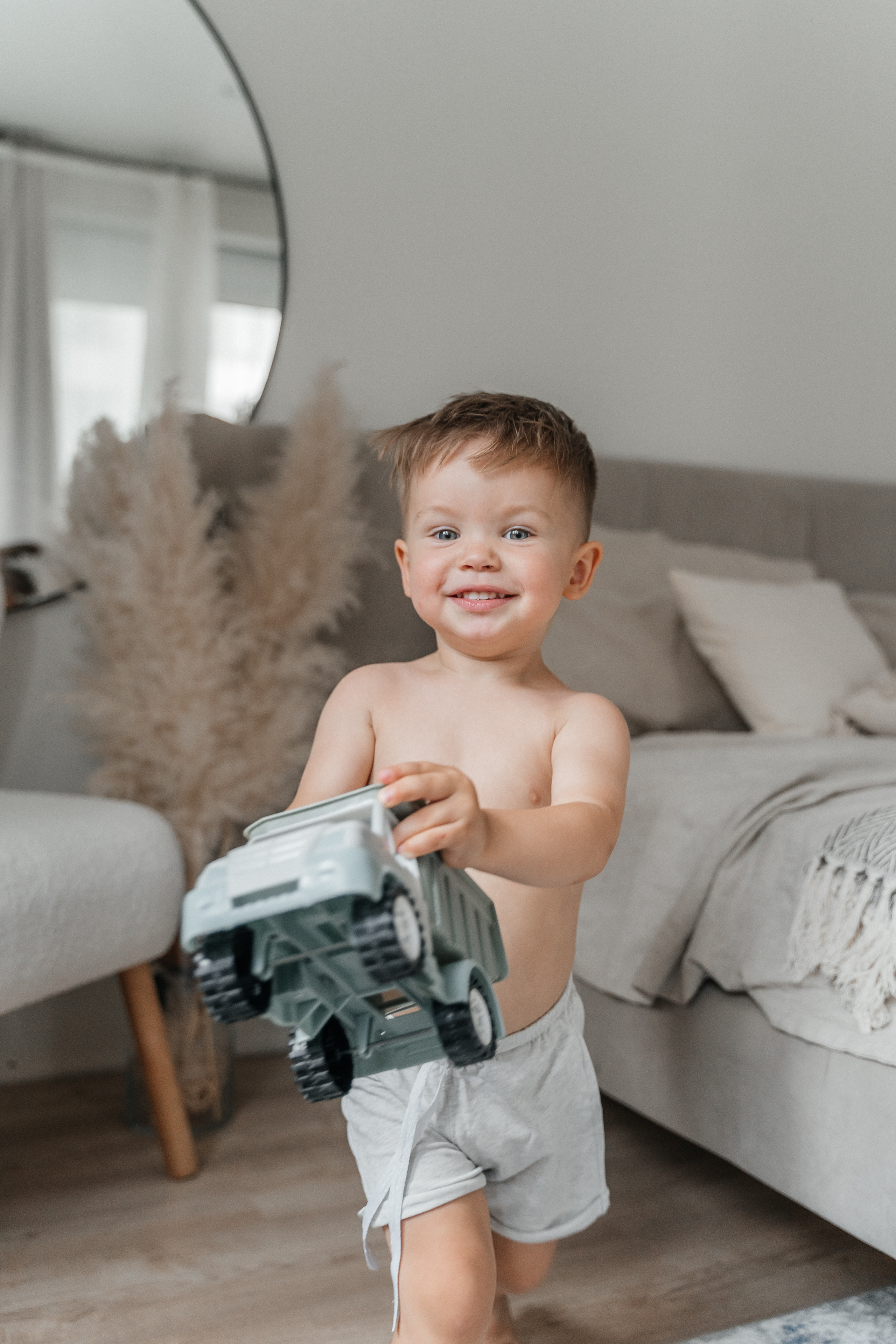 Денис, Настя и Платон. Волик Мария