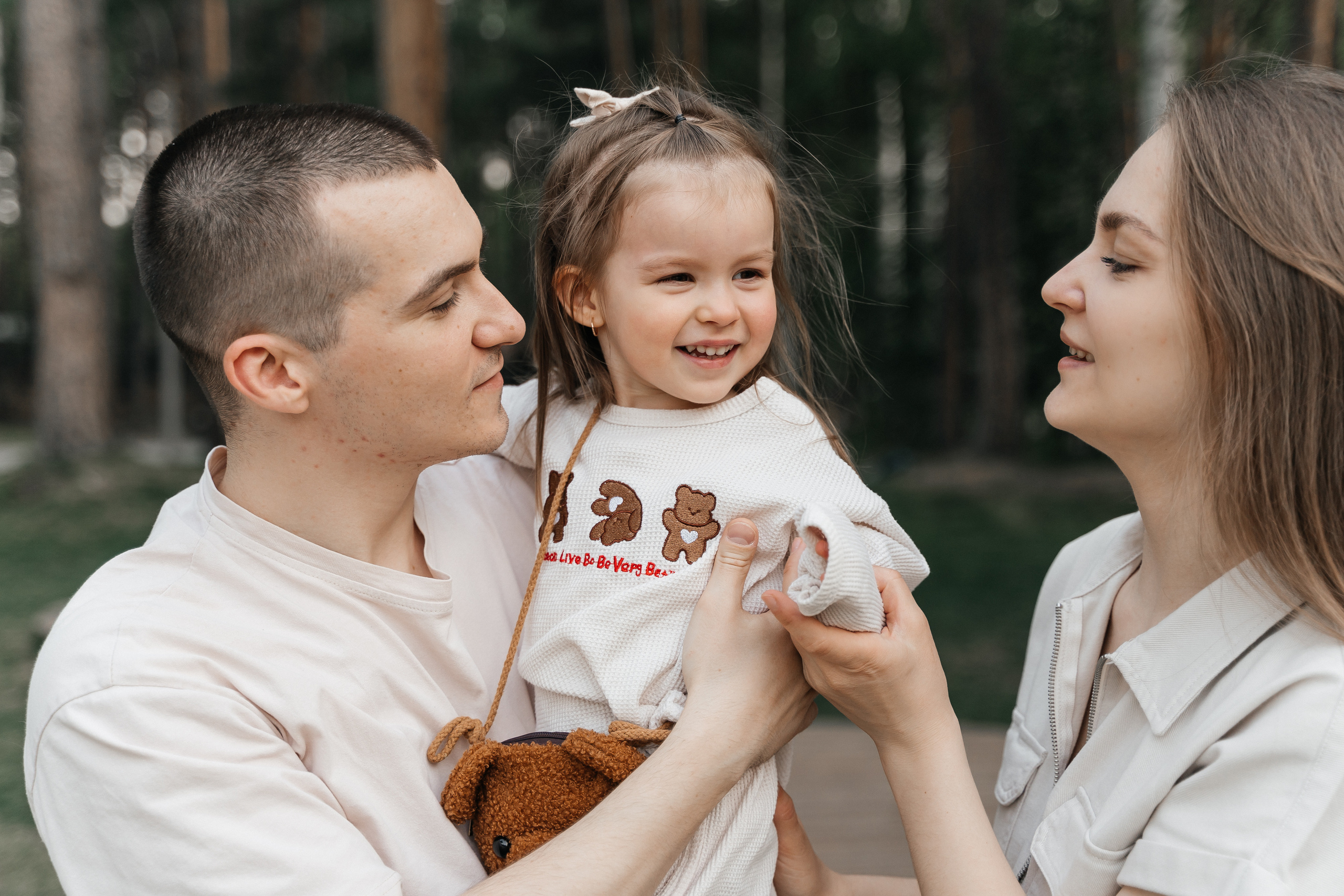 Валя, Саша и Ева. Волик Мария