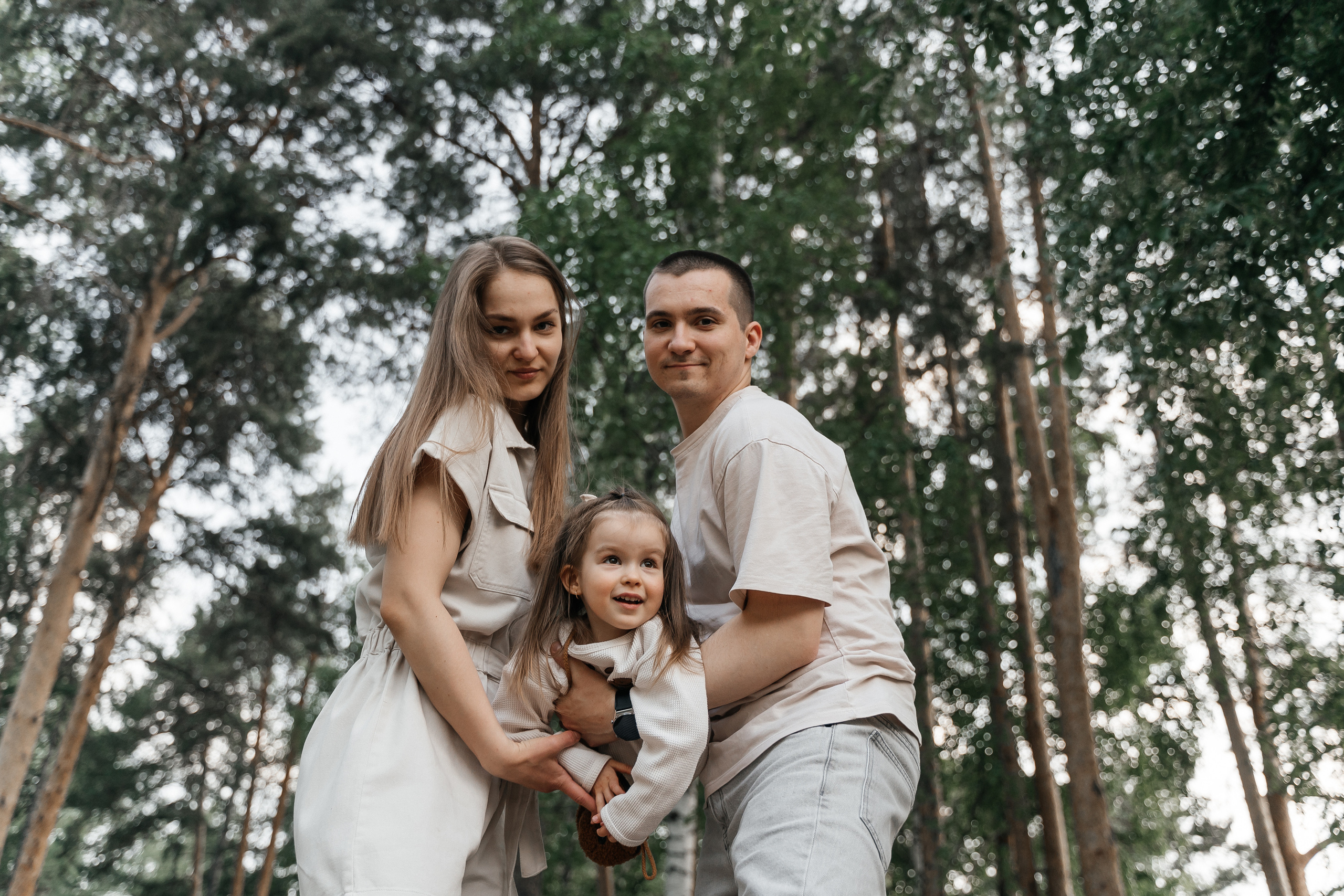 Валя, Саша и Ева. Волик Мария