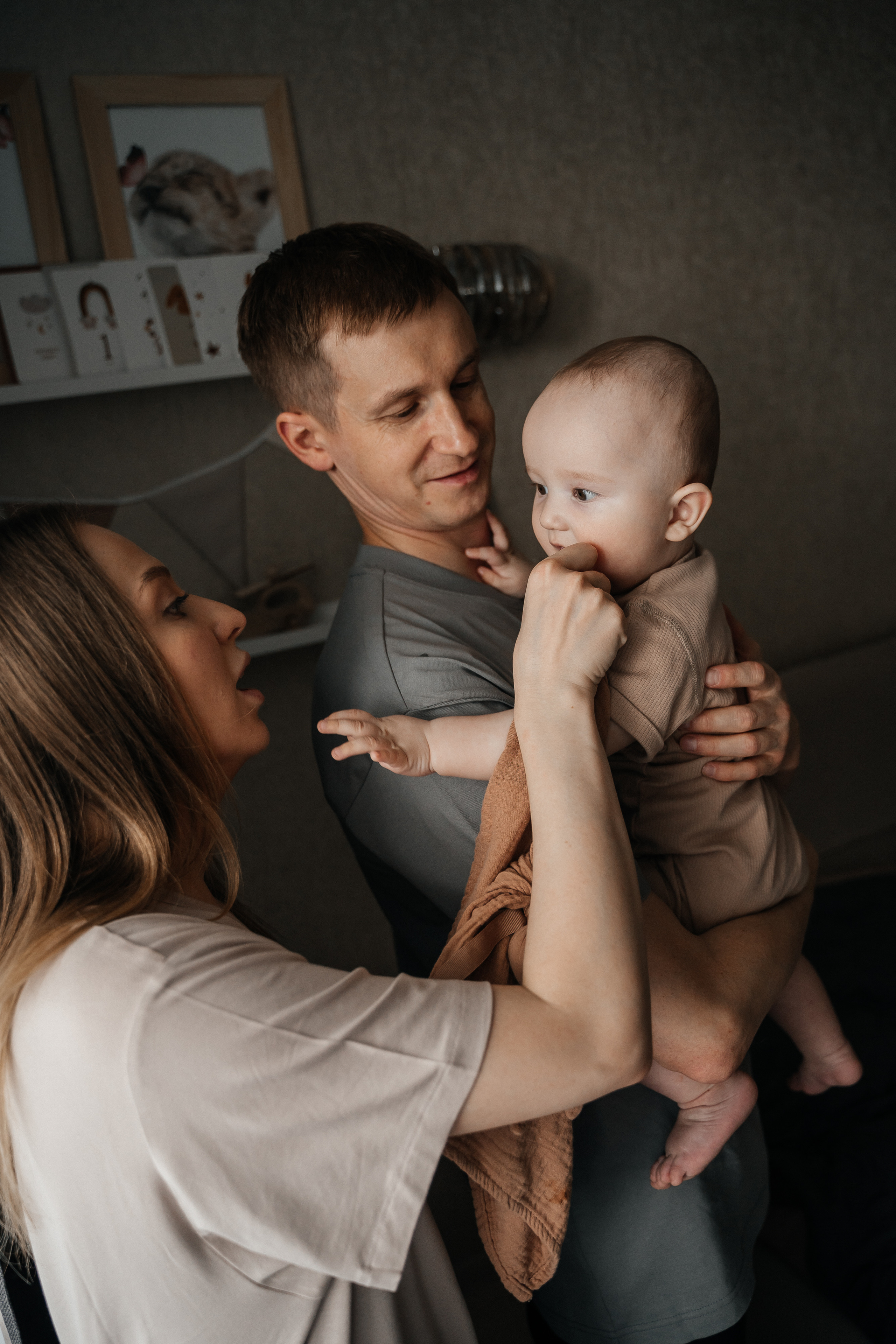 Антон, Люда и Лев. Волик Мария