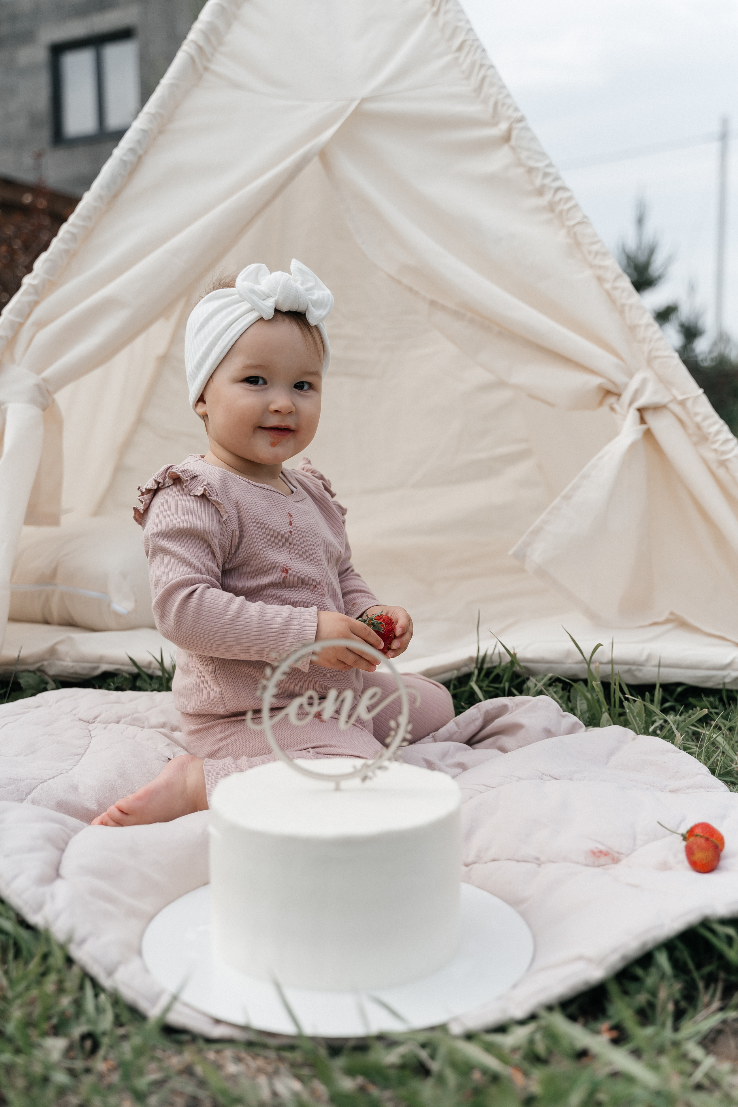 Влад, Юля и Марго. Волик Мария