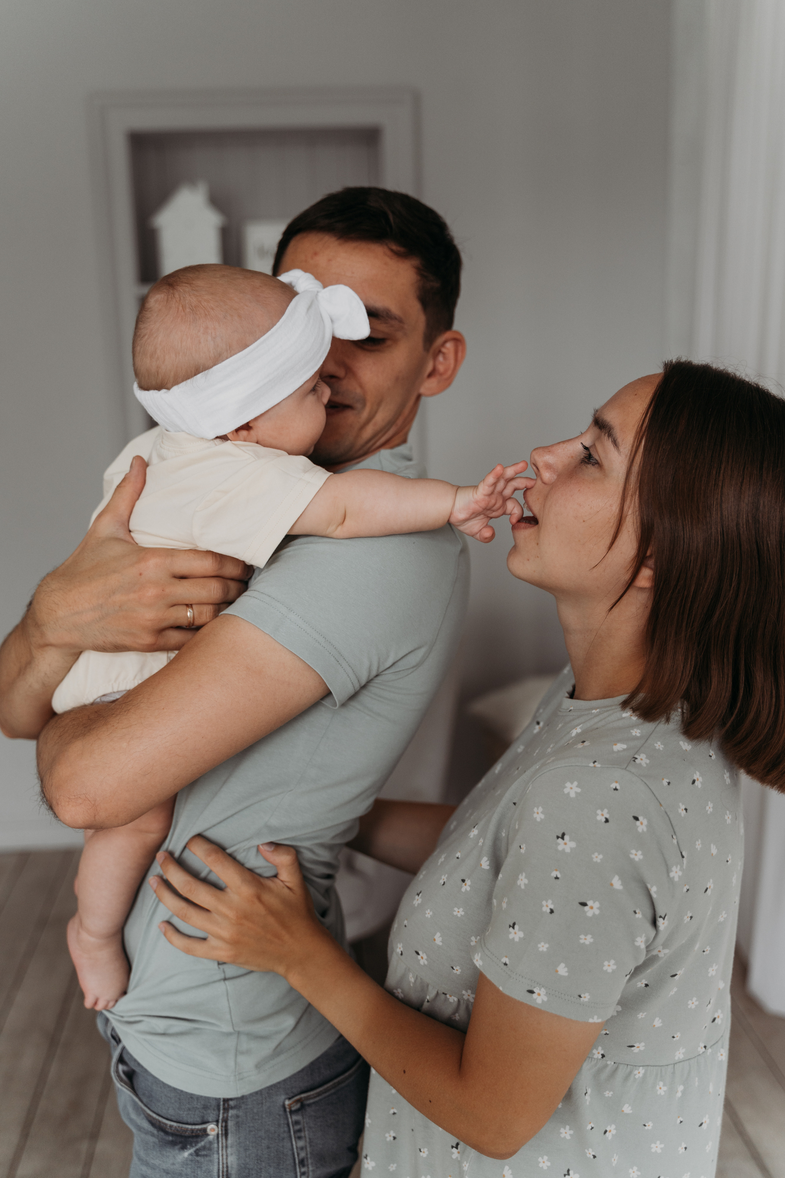 Антон, Даша и Кира. Волик Мария