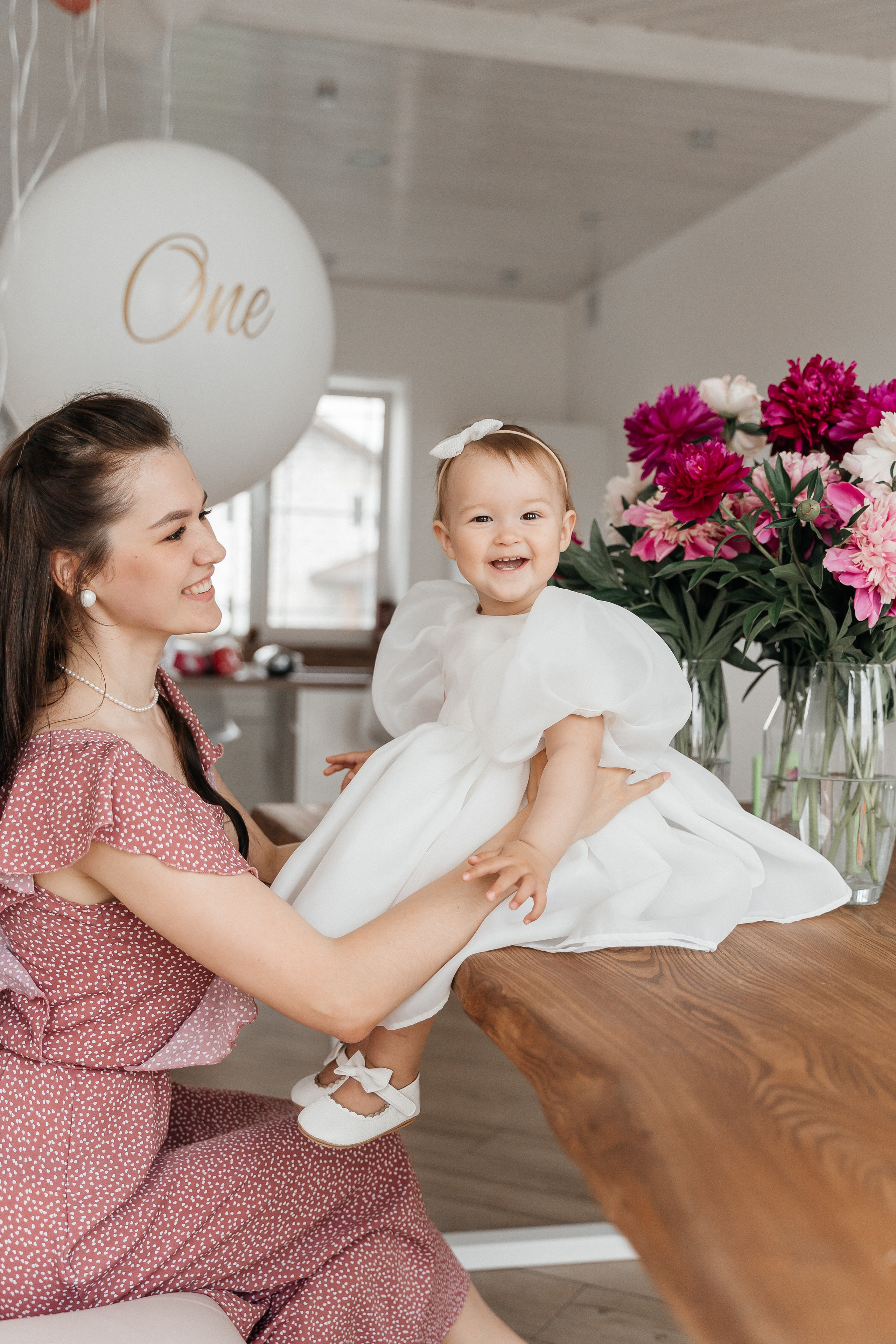 Влад, Юля и Марго. Волик Мария