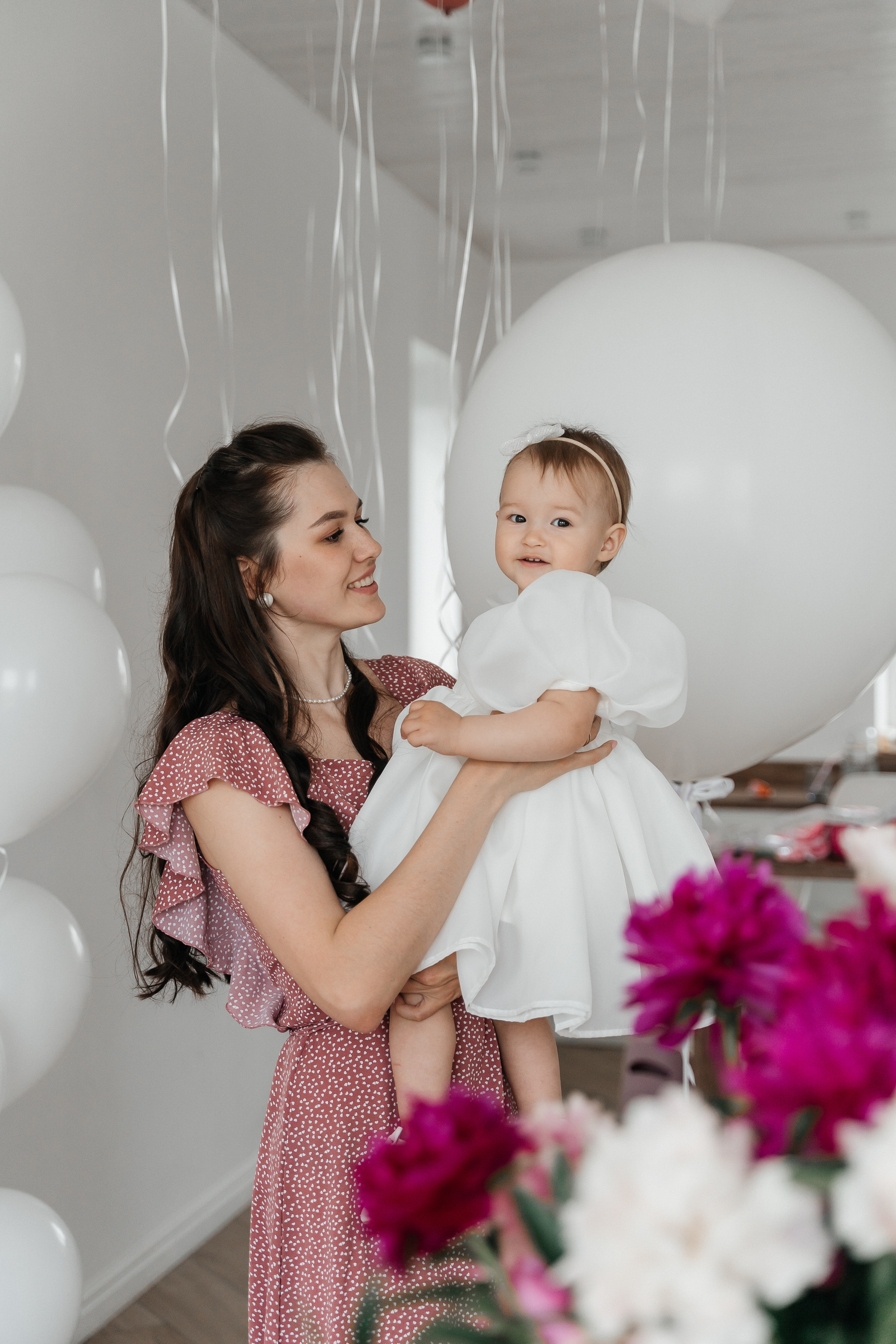 Влад, Юля и Марго. Волик Мария