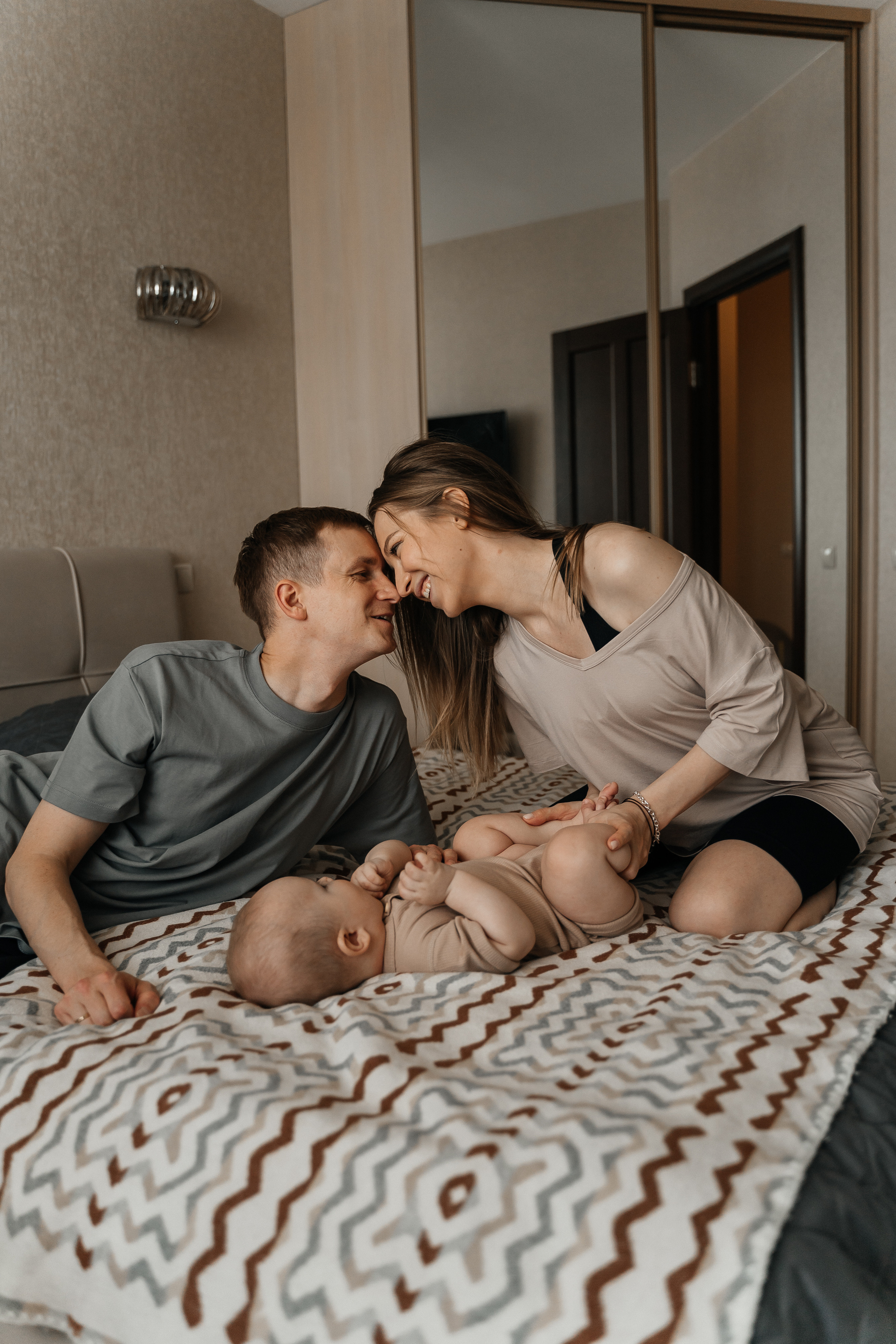 Антон, Люда и Лев