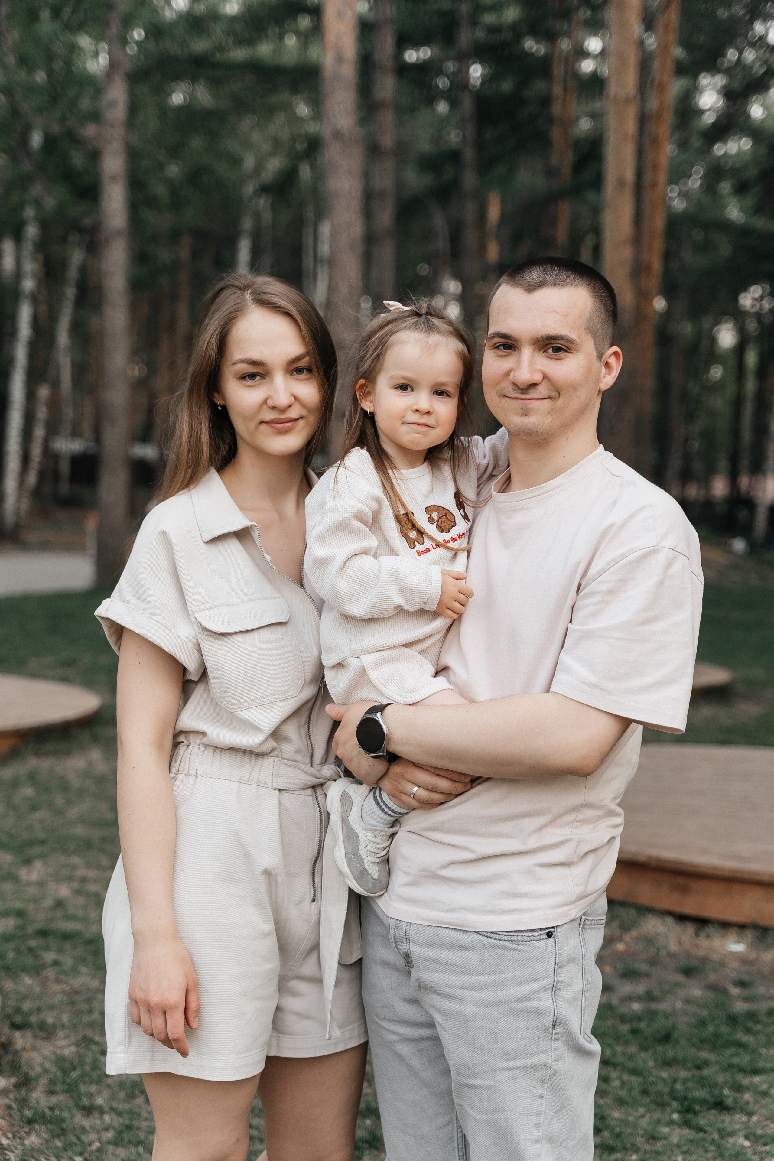 Валя, Саша и Ева. Волик Мария