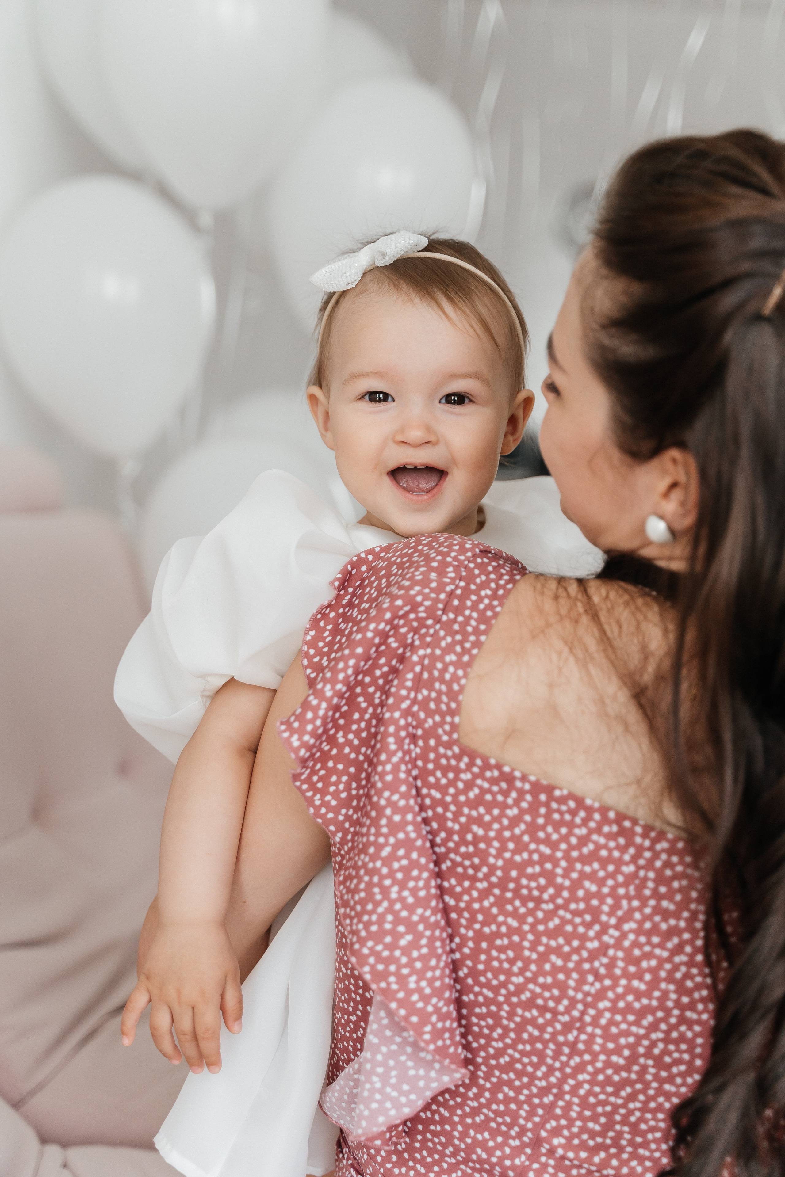 Влад, Юля и Марго. Волик Мария