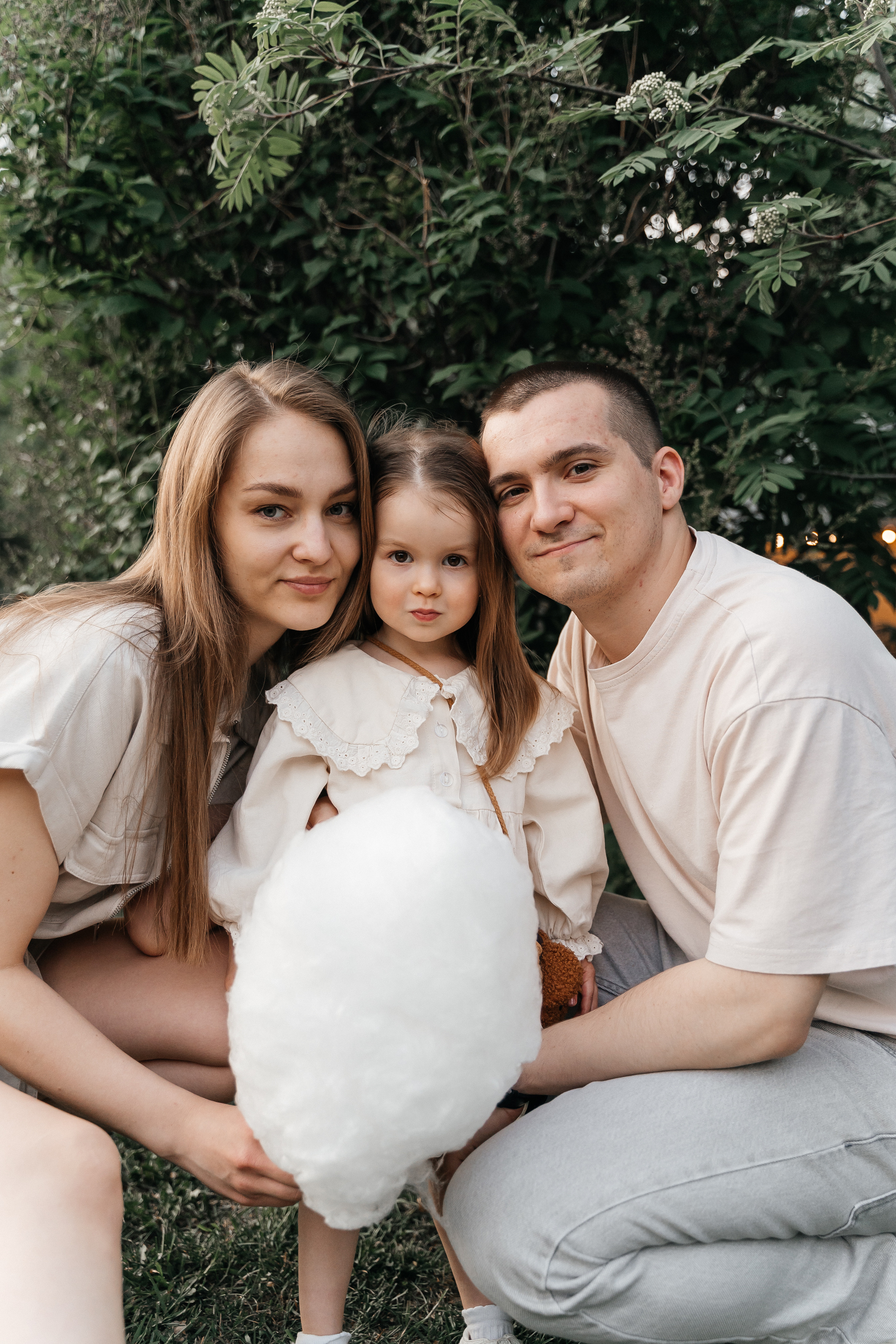 Валя, Саша и Ева. Волик Мария