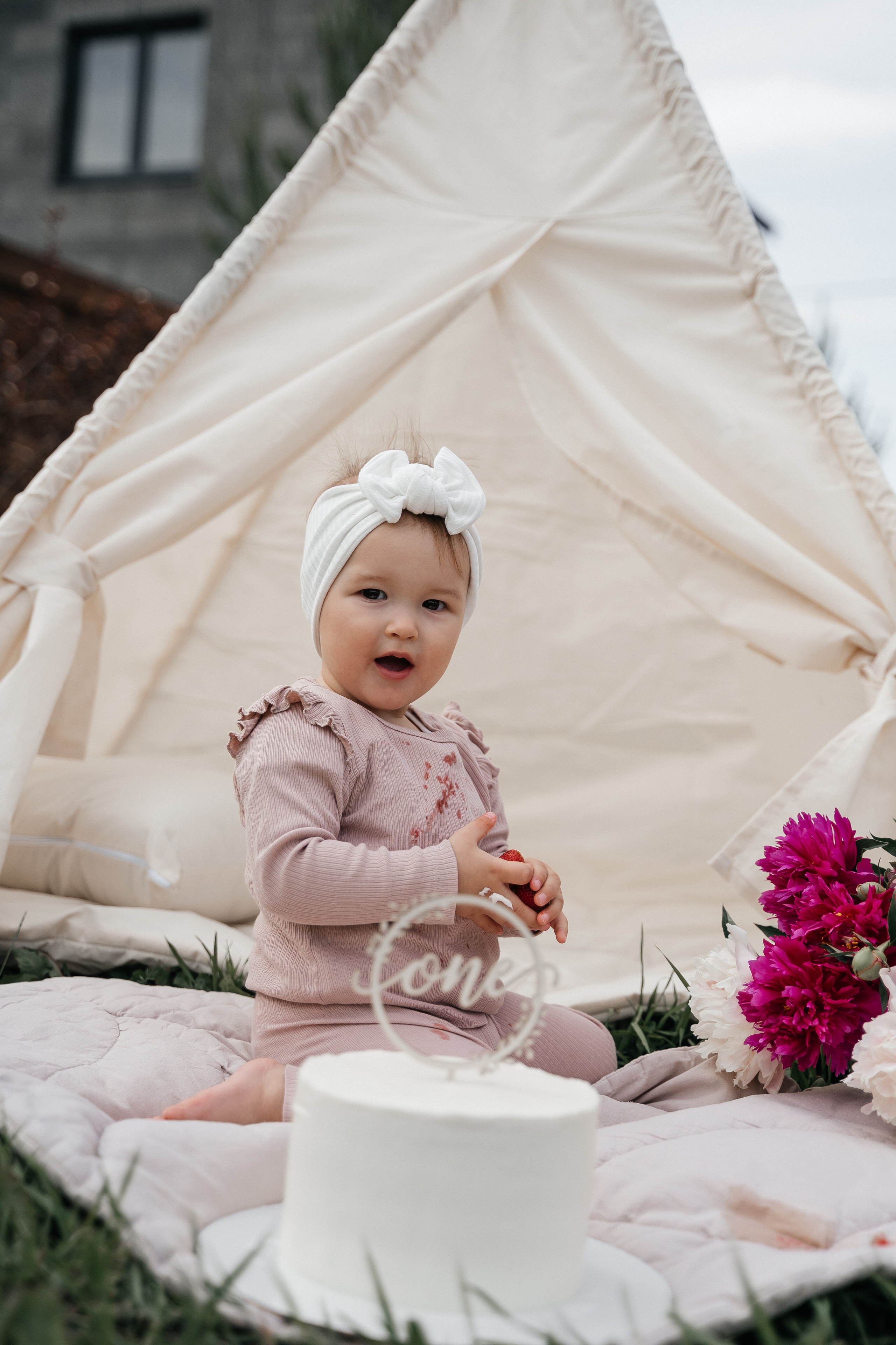 Влад, Юля и Марго. Волик Мария