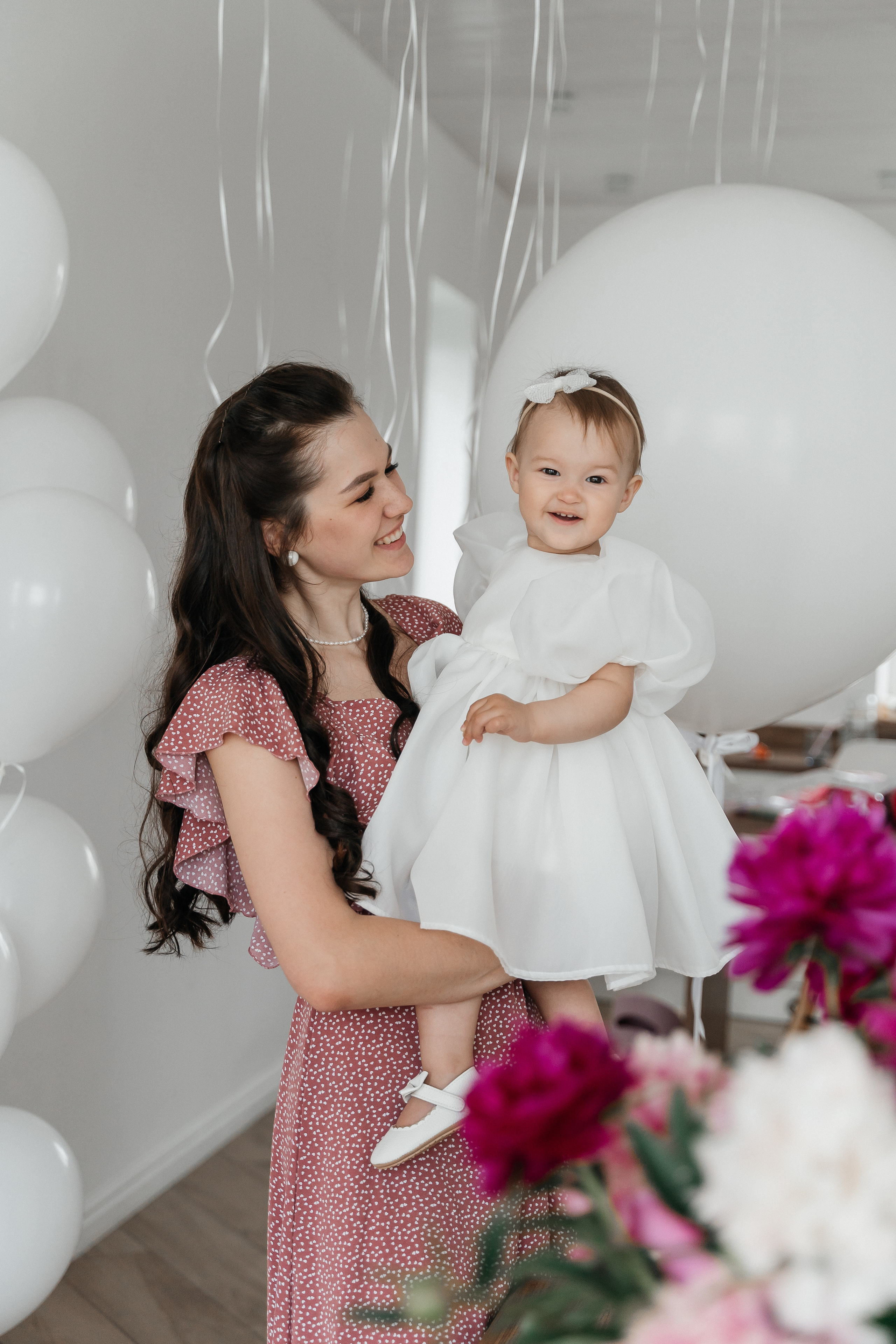 Влад, Юля и Марго. Волик Мария