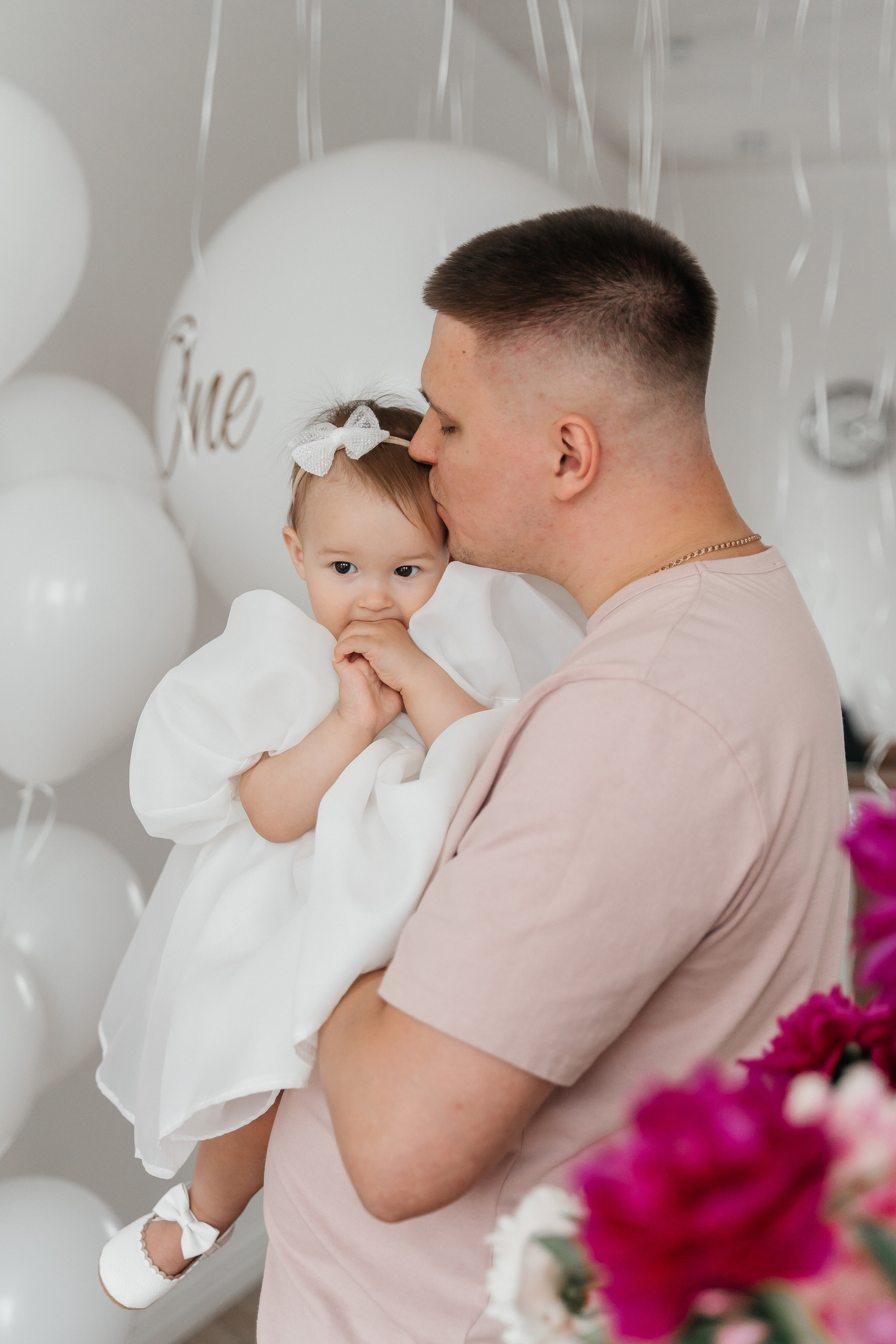 Влад, Юля и Марго. Волик Мария