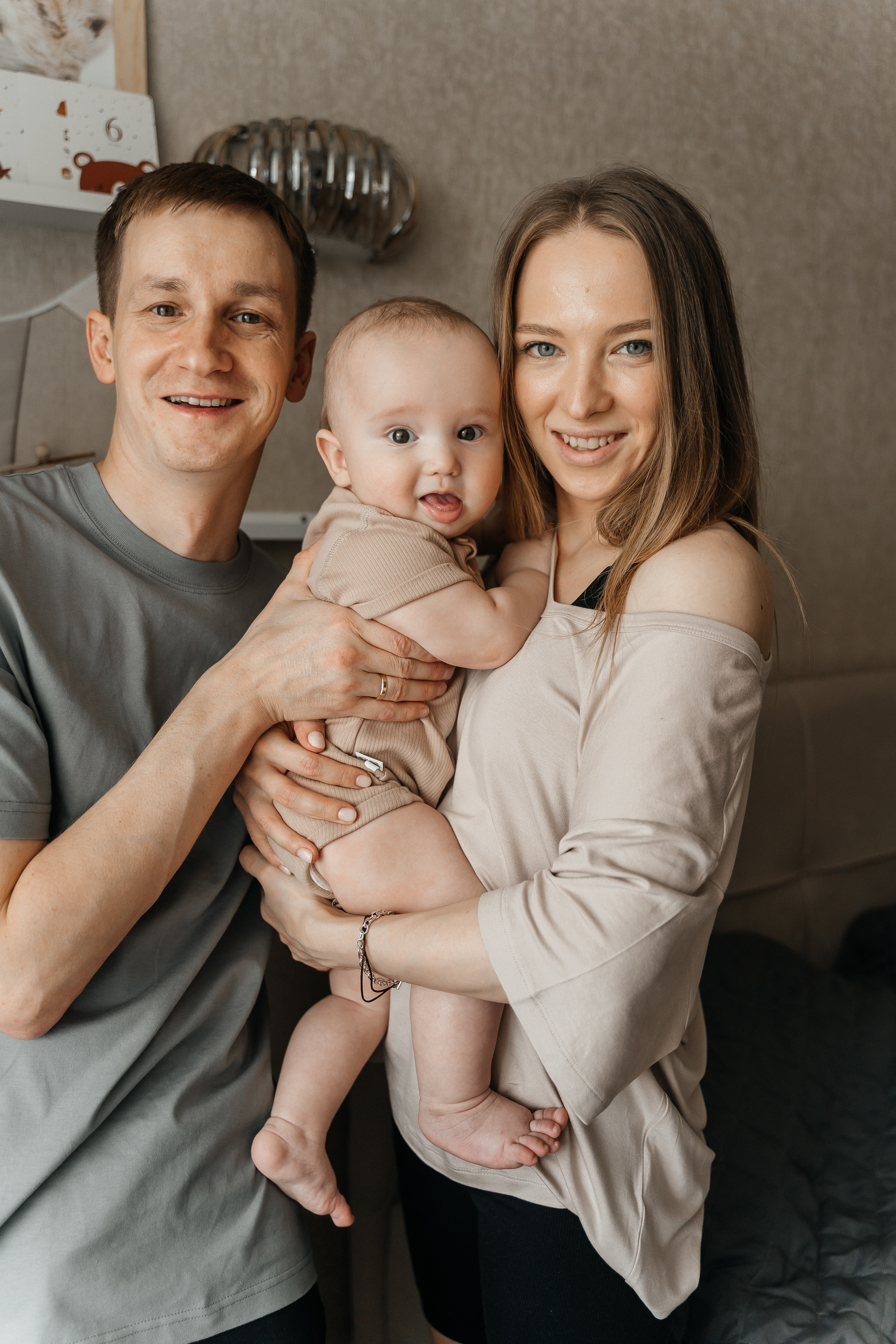 Антон, Люда и Лев. Волик Мария