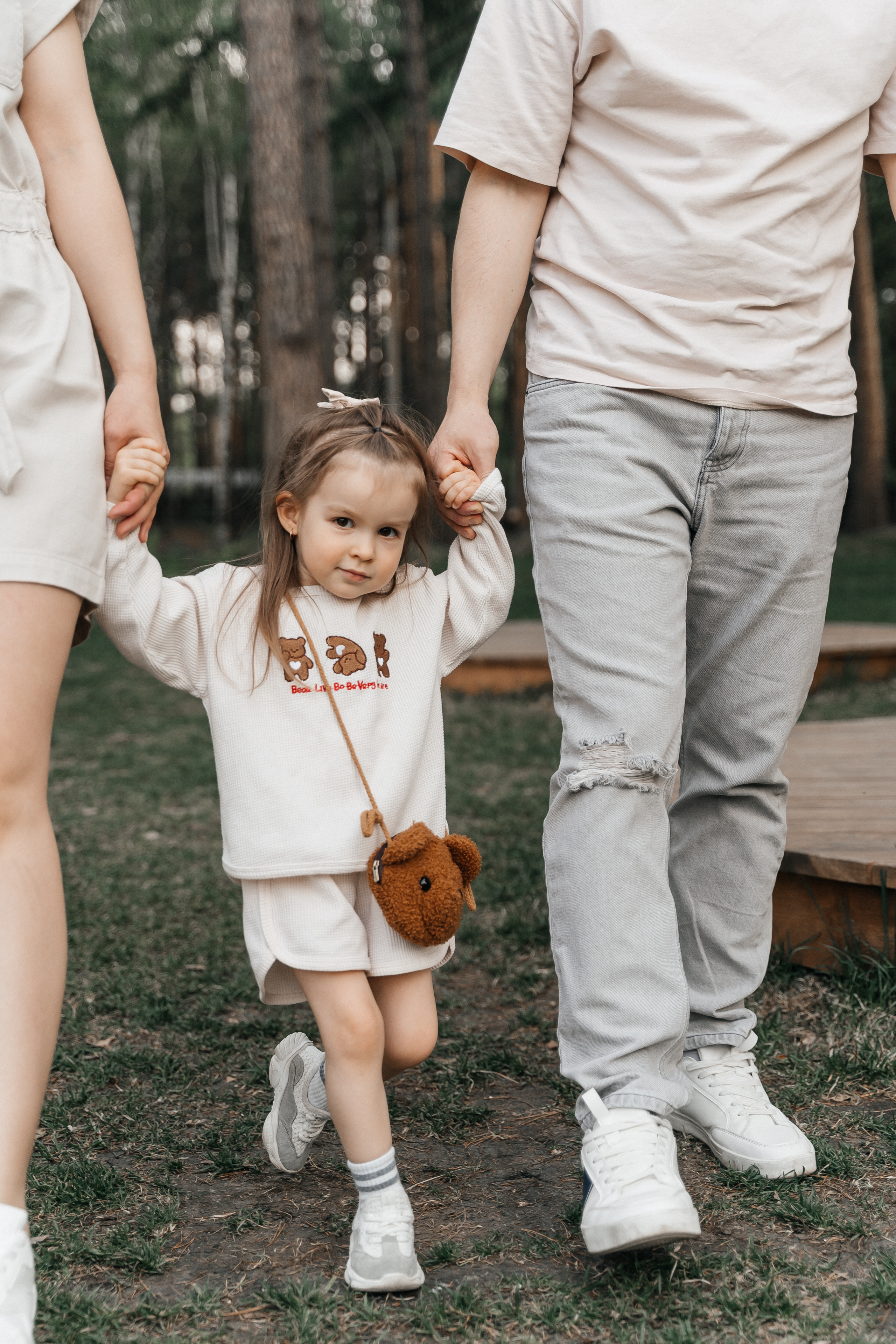 Валя, Саша и Ева. Волик Мария