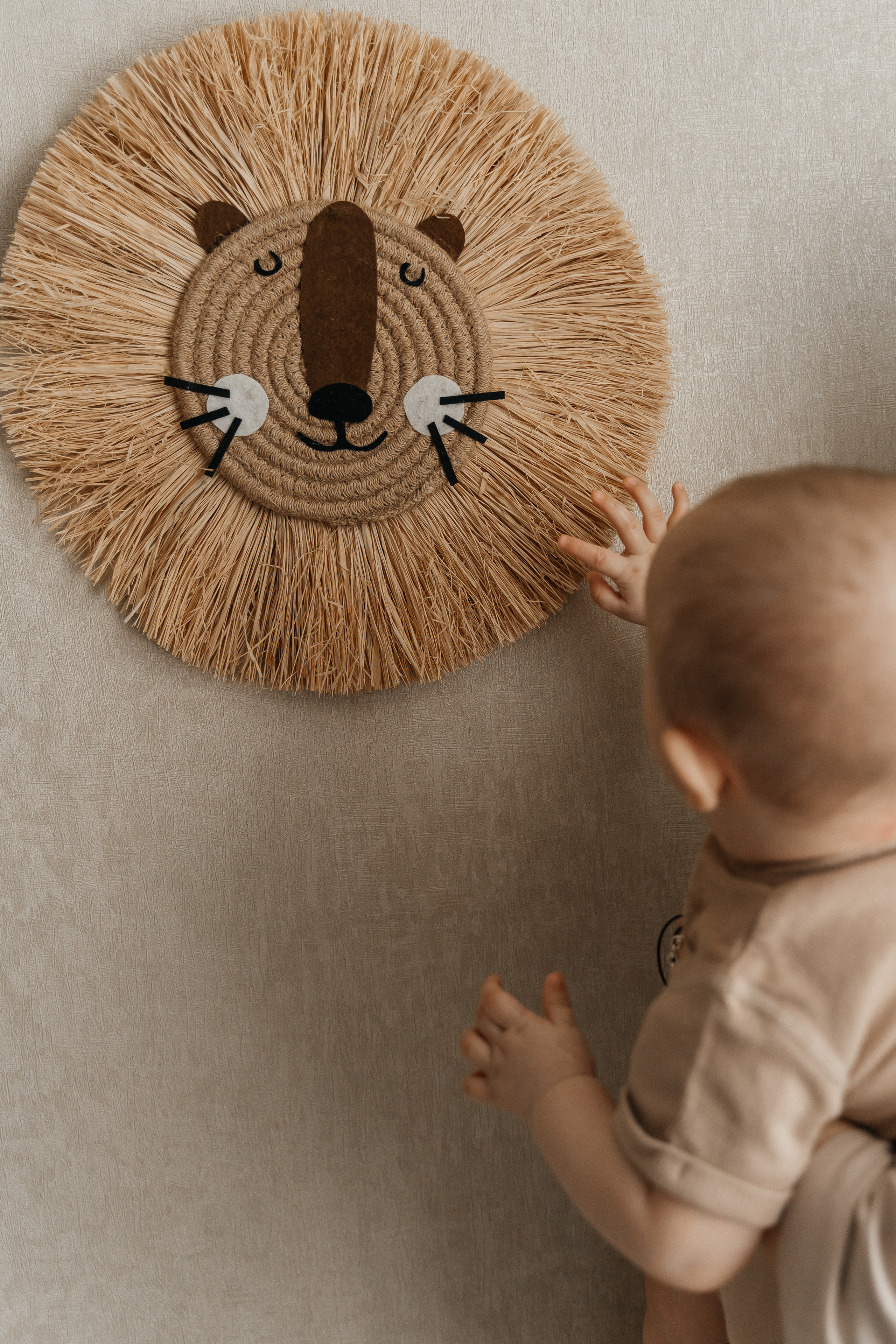 Антон, Люда и Лев. Волик Мария