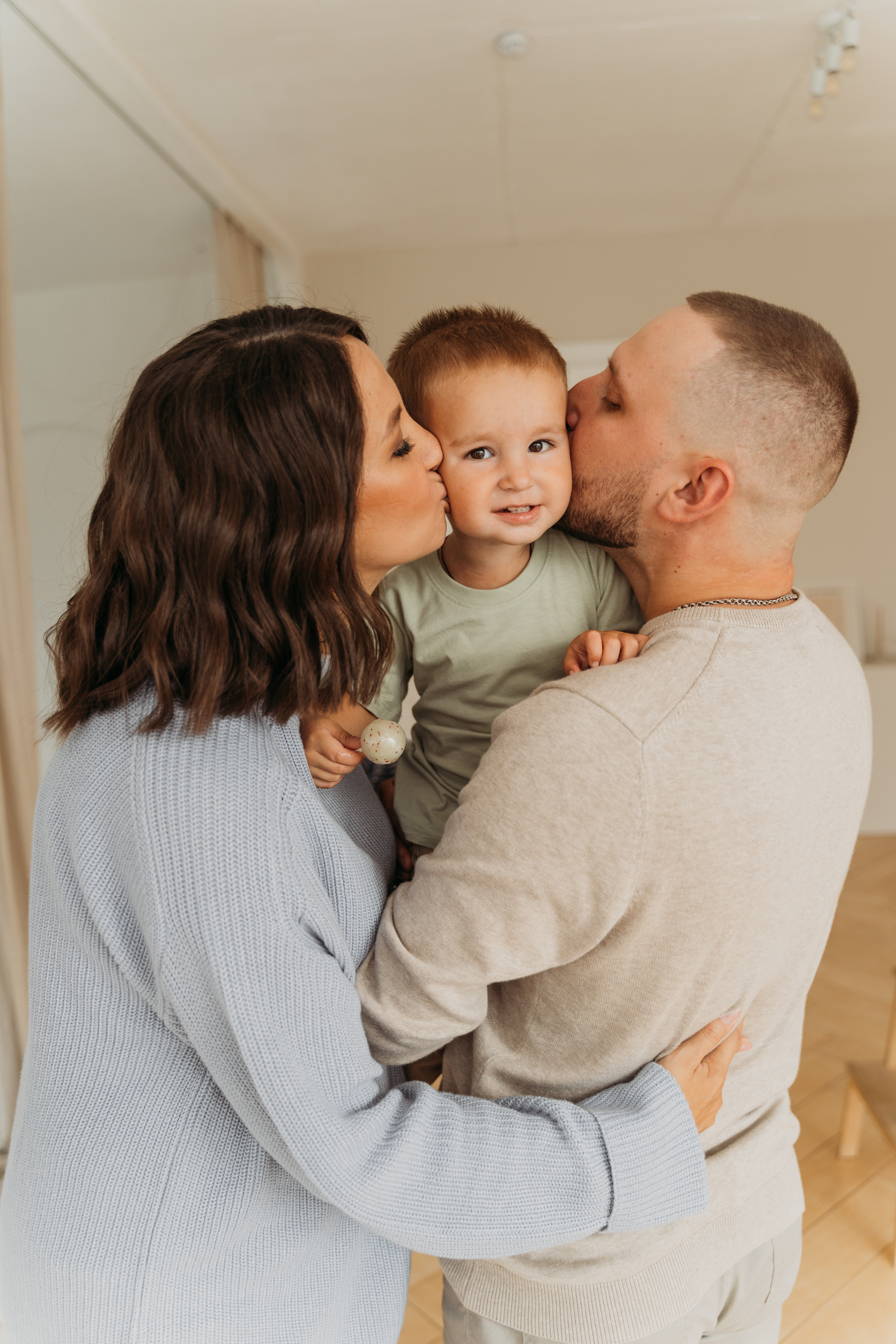 Кирилл, Полина и Лёва. Волик Мария