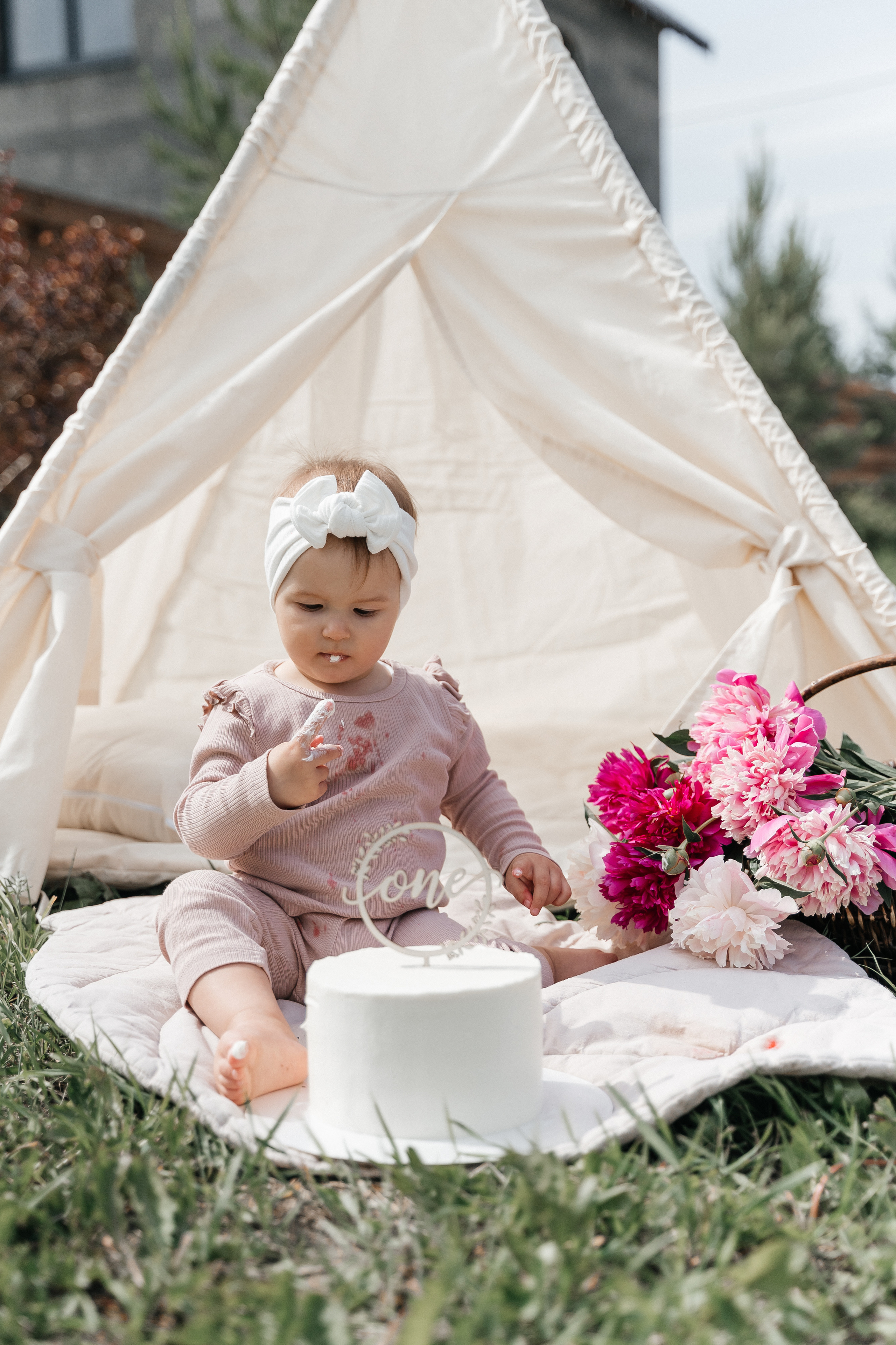 Влад, Юля и Марго. Волик Мария