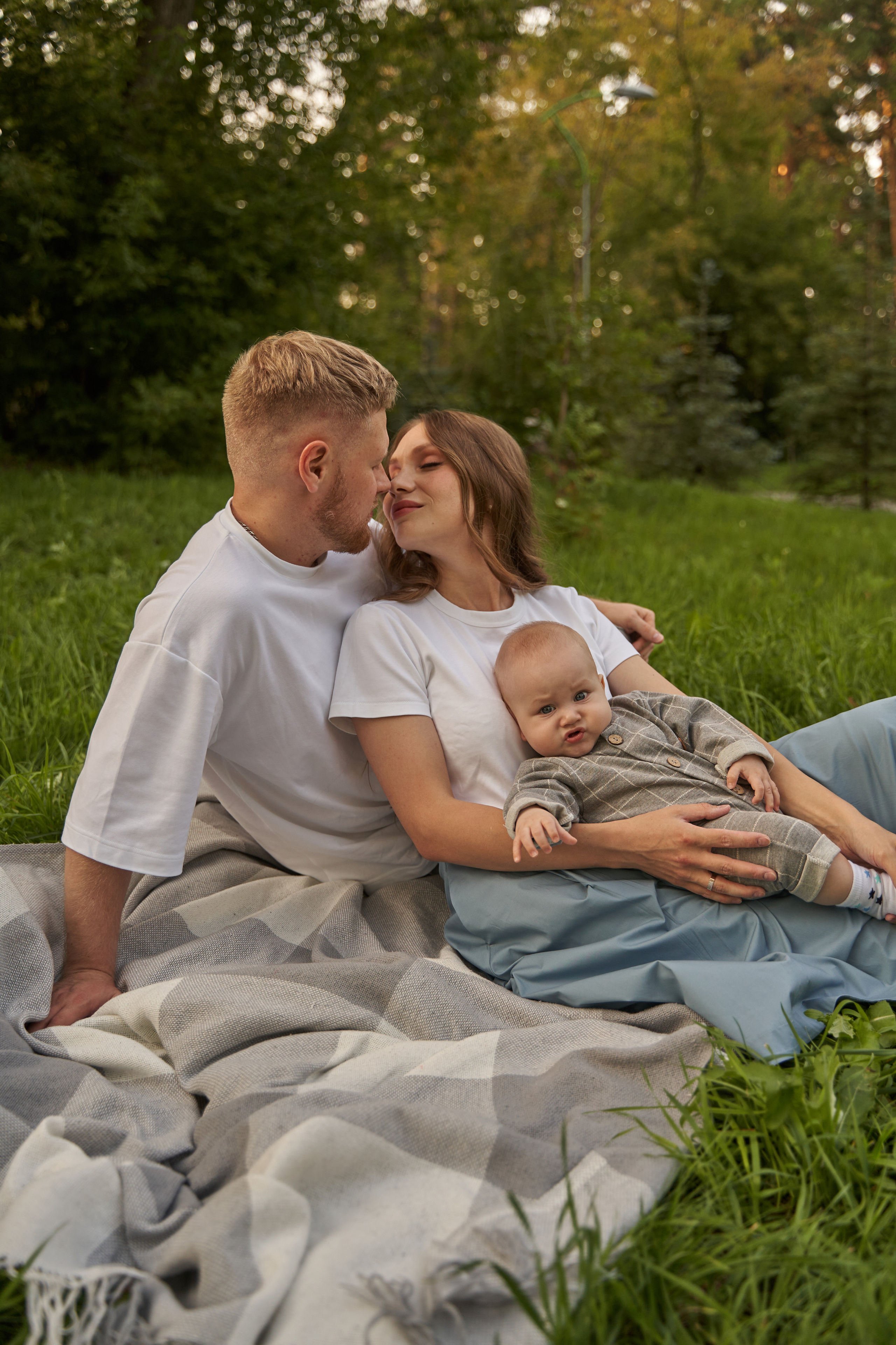 Илья, Таня и Мирон. Волик Мария