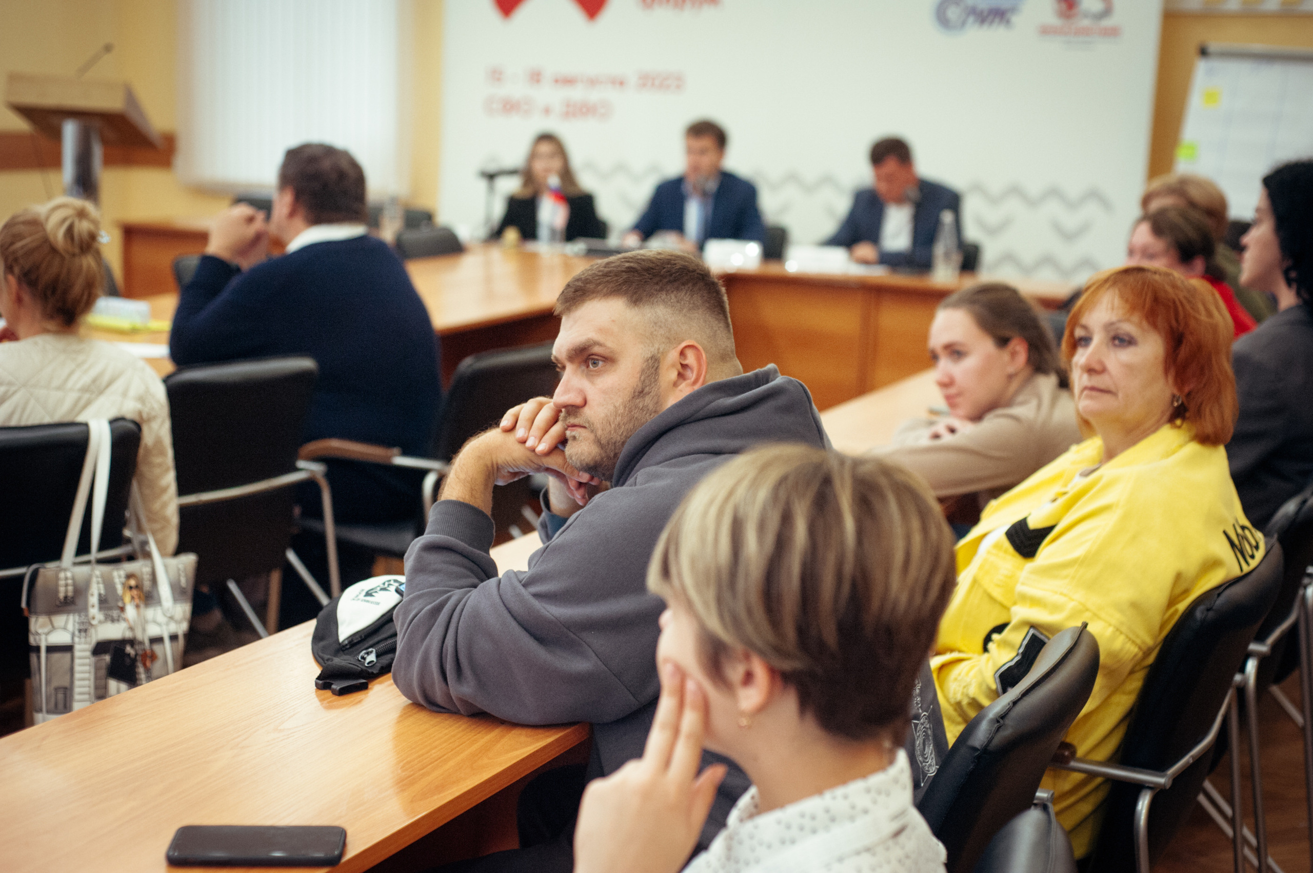 Окружной патриотический форум. Фотограф в Новосибирске Полина Колмачевская