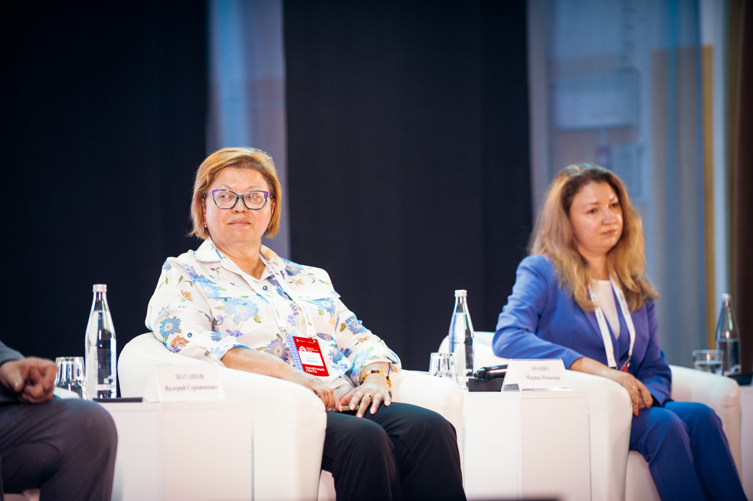 Окружной патриотический форум. Фотограф в Новосибирске Полина Колмачевская