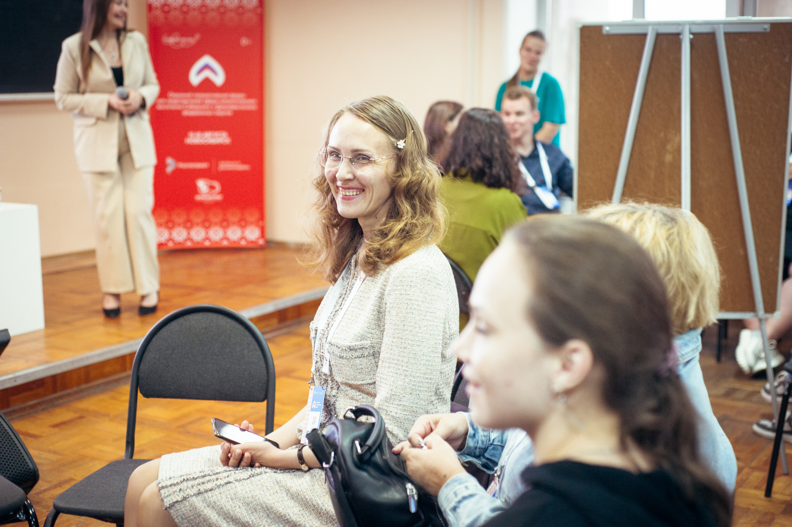 Окружной патриотический форум. Фотограф в Новосибирске Полина Колмачевская