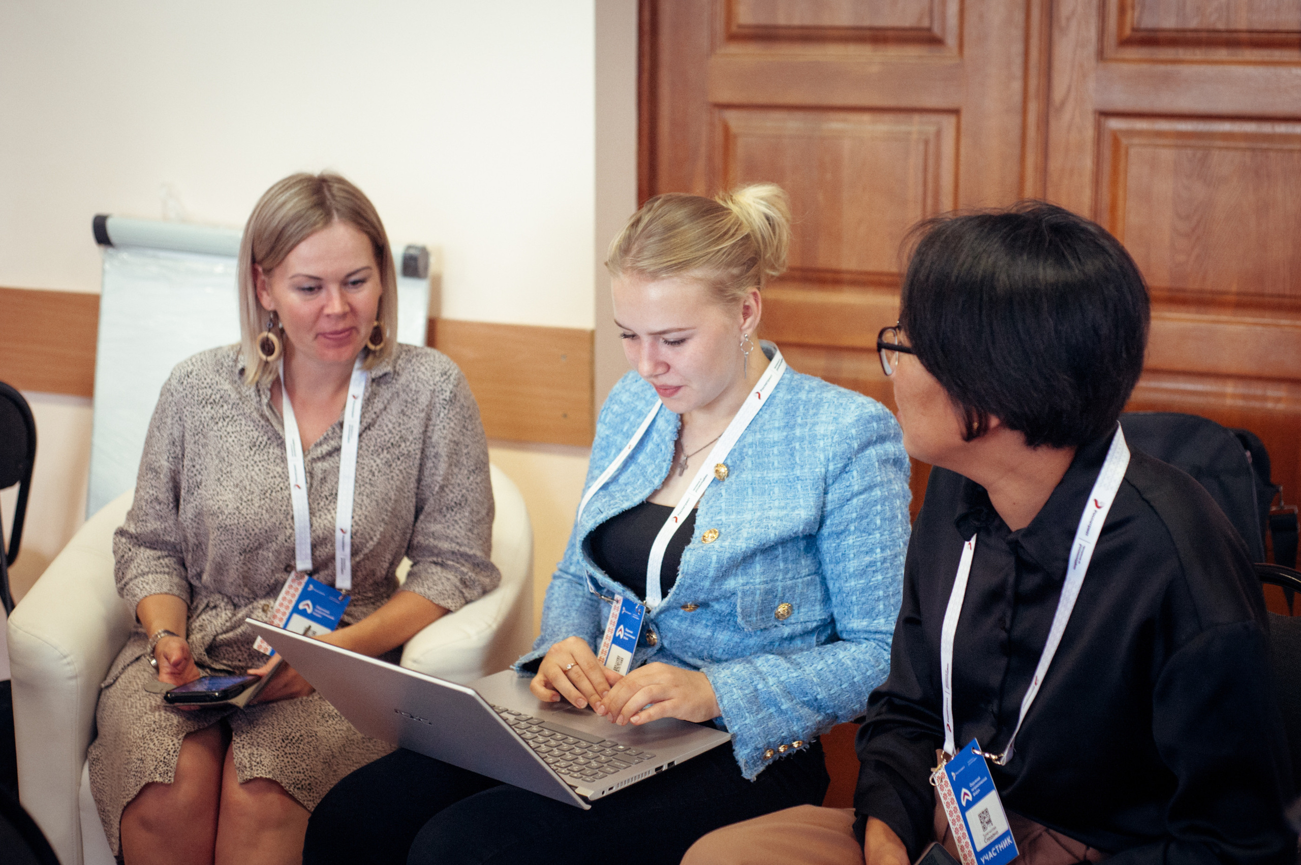 Окружной патриотический форум. Фотограф в Новосибирске Полина Колмачевская