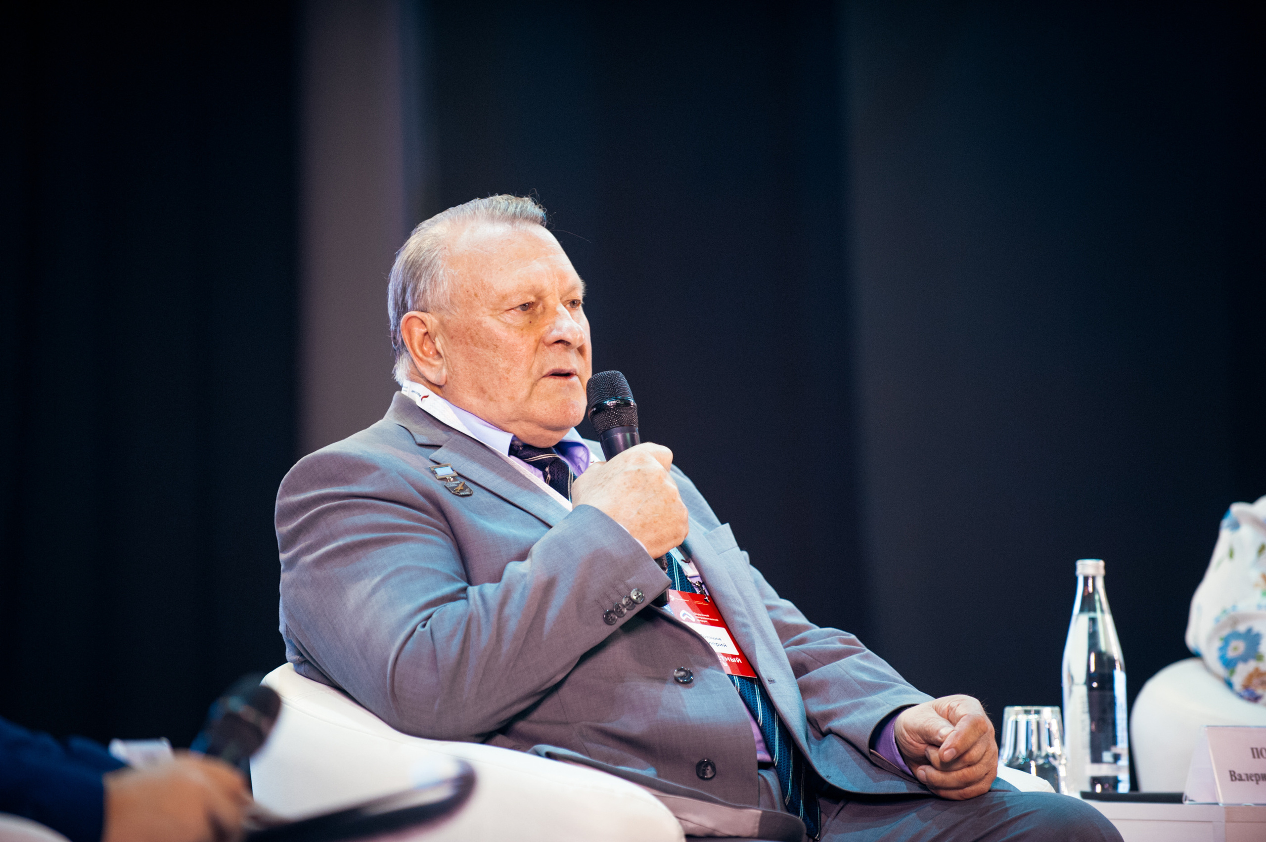 Окружной патриотический форум. Фотограф в Новосибирске Полина Колмачевская