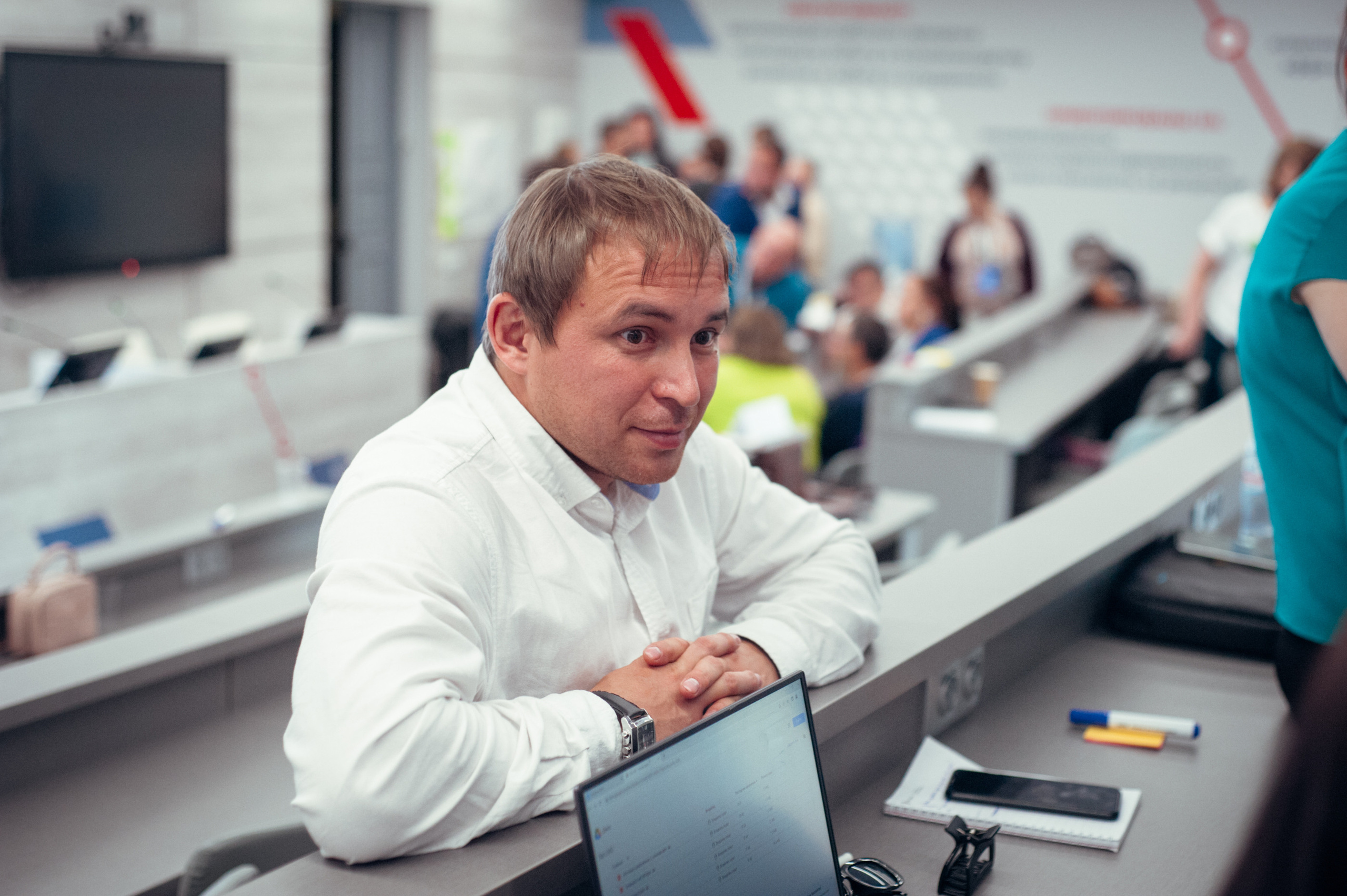 Окружной патриотический форум. Фотограф в Новосибирске Полина Колмачевская