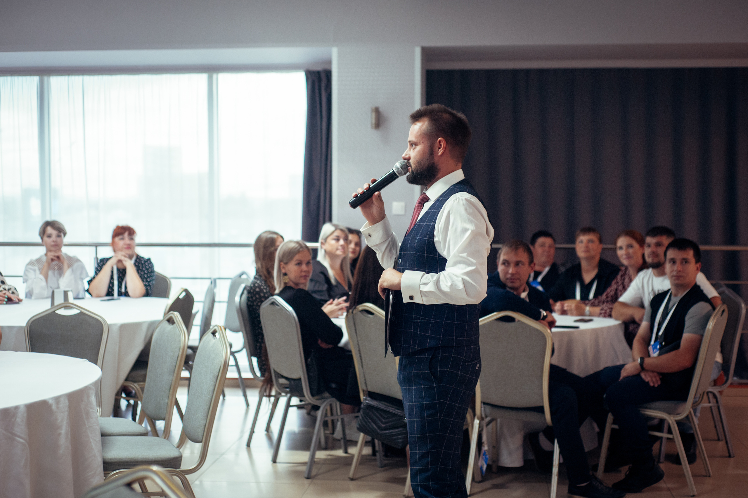 Окружной патриотический форум. Фотограф в Новосибирске Полина Колмачевская