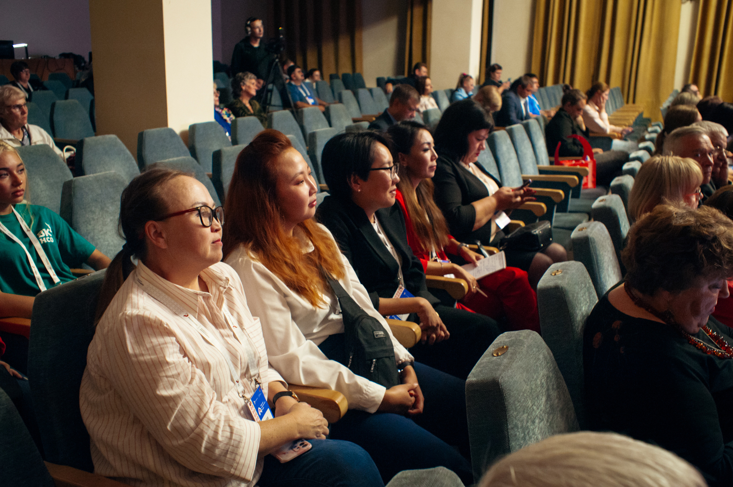 Окружной патриотический форум. Фотограф в Новосибирске Полина Колмачевская