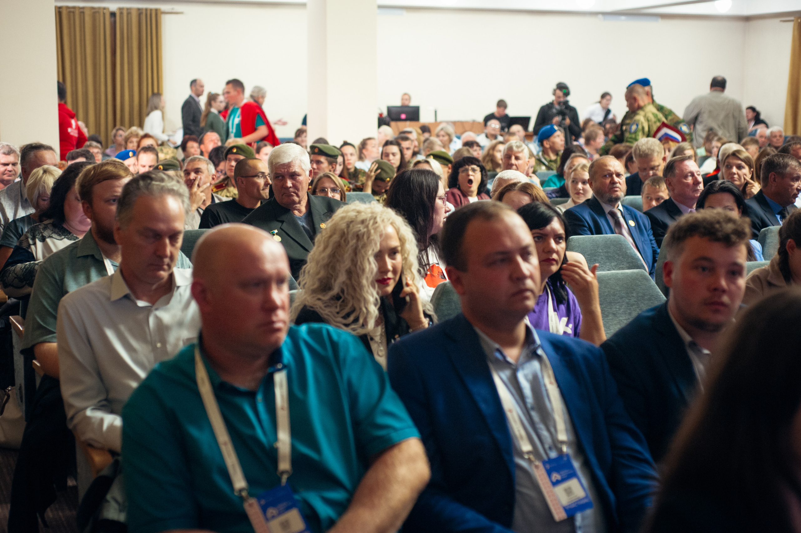 Окружной патриотический форум. Фотограф в Новосибирске Полина Колмачевская