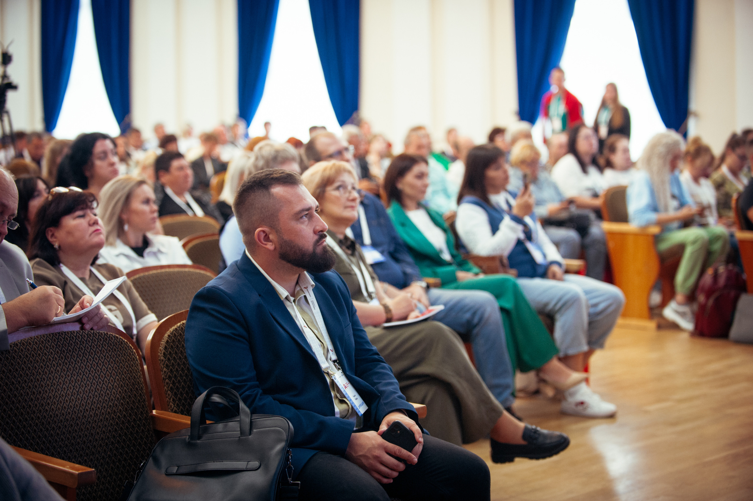 Окружной патриотический форум. Фотограф в Новосибирске Полина Колмачевская