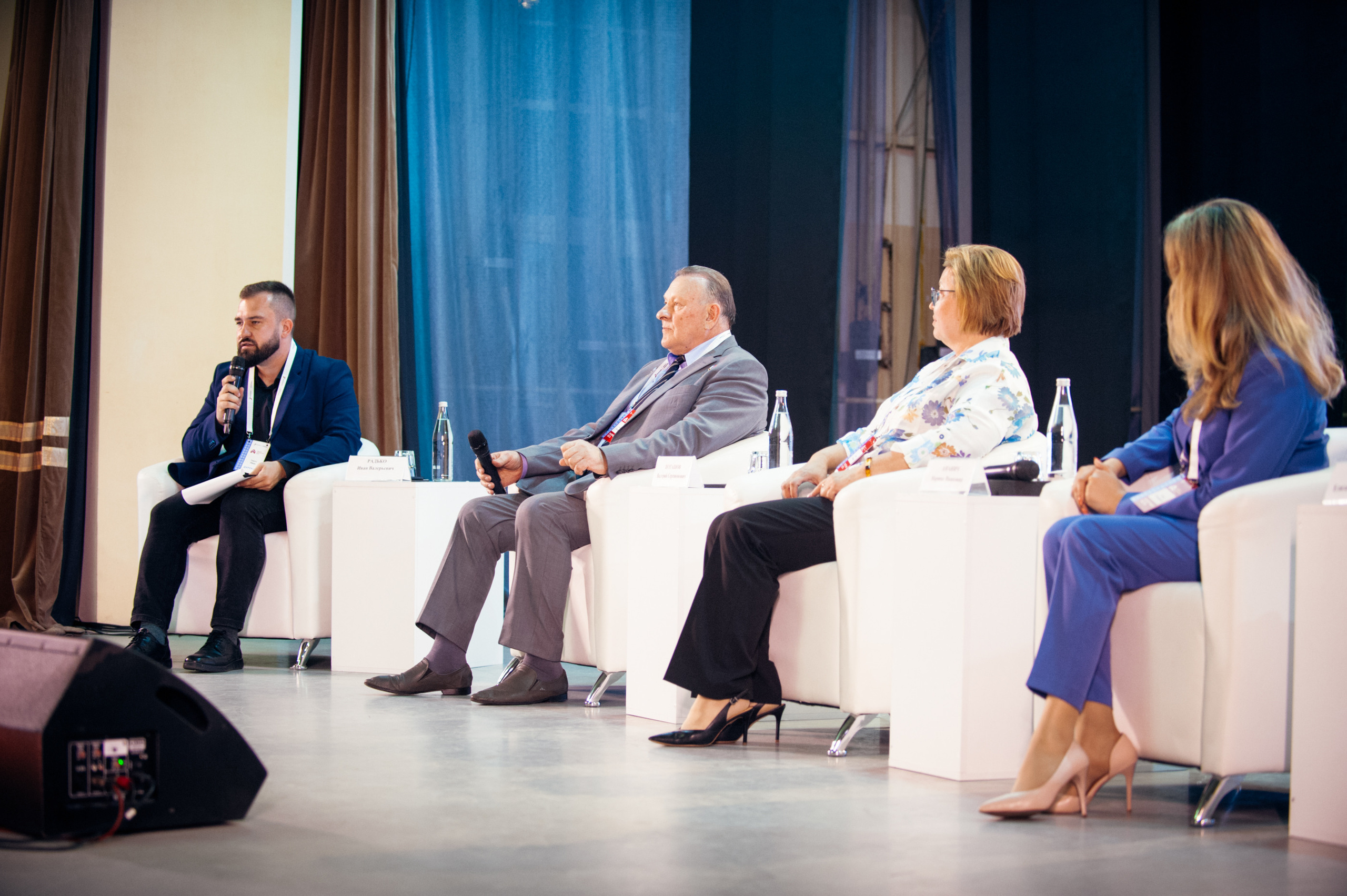 Окружной патриотический форум. Фотограф в Новосибирске Полина Колмачевская