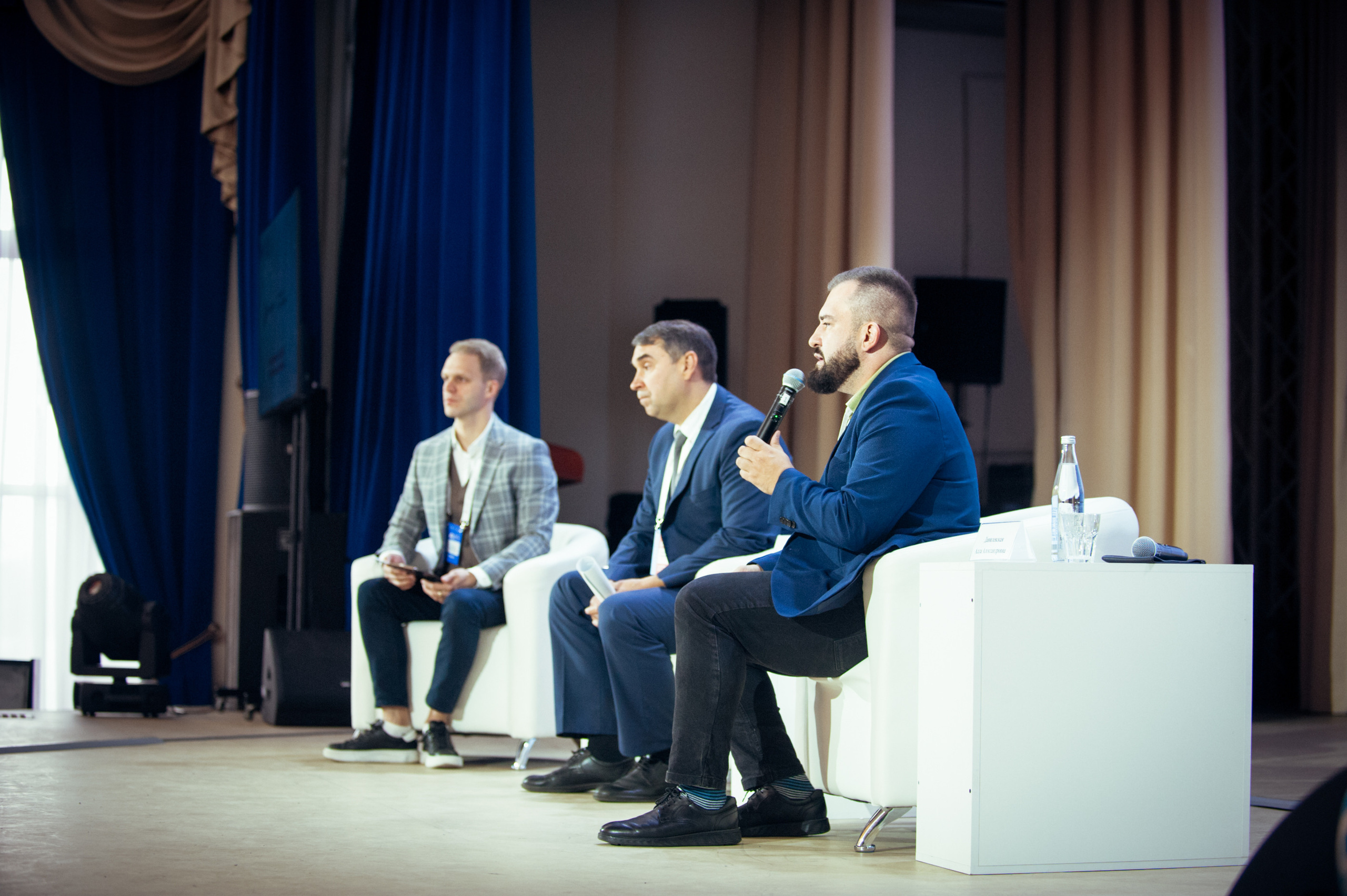 Окружной патриотический форум. Фотограф в Новосибирске Полина Колмачевская