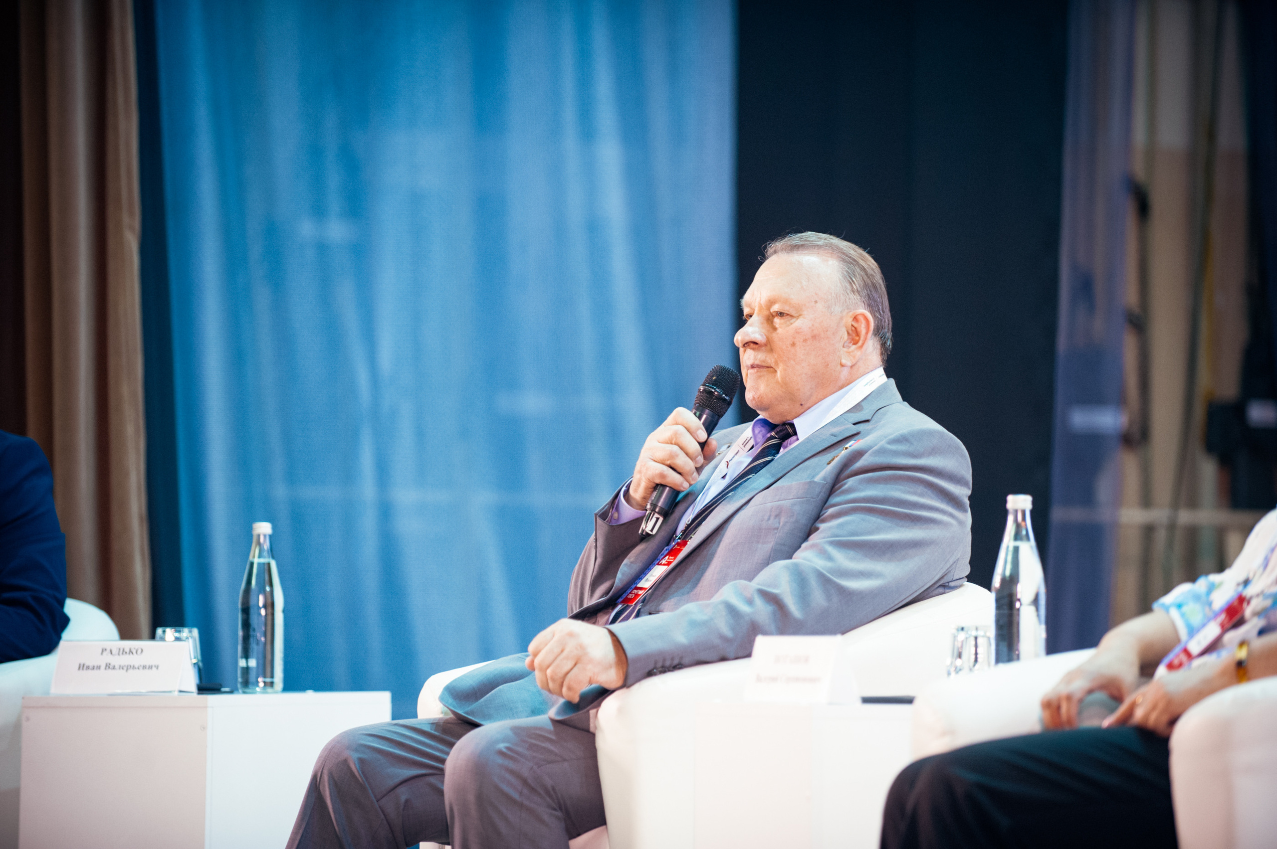 Окружной патриотический форум. Фотограф в Новосибирске Полина Колмачевская