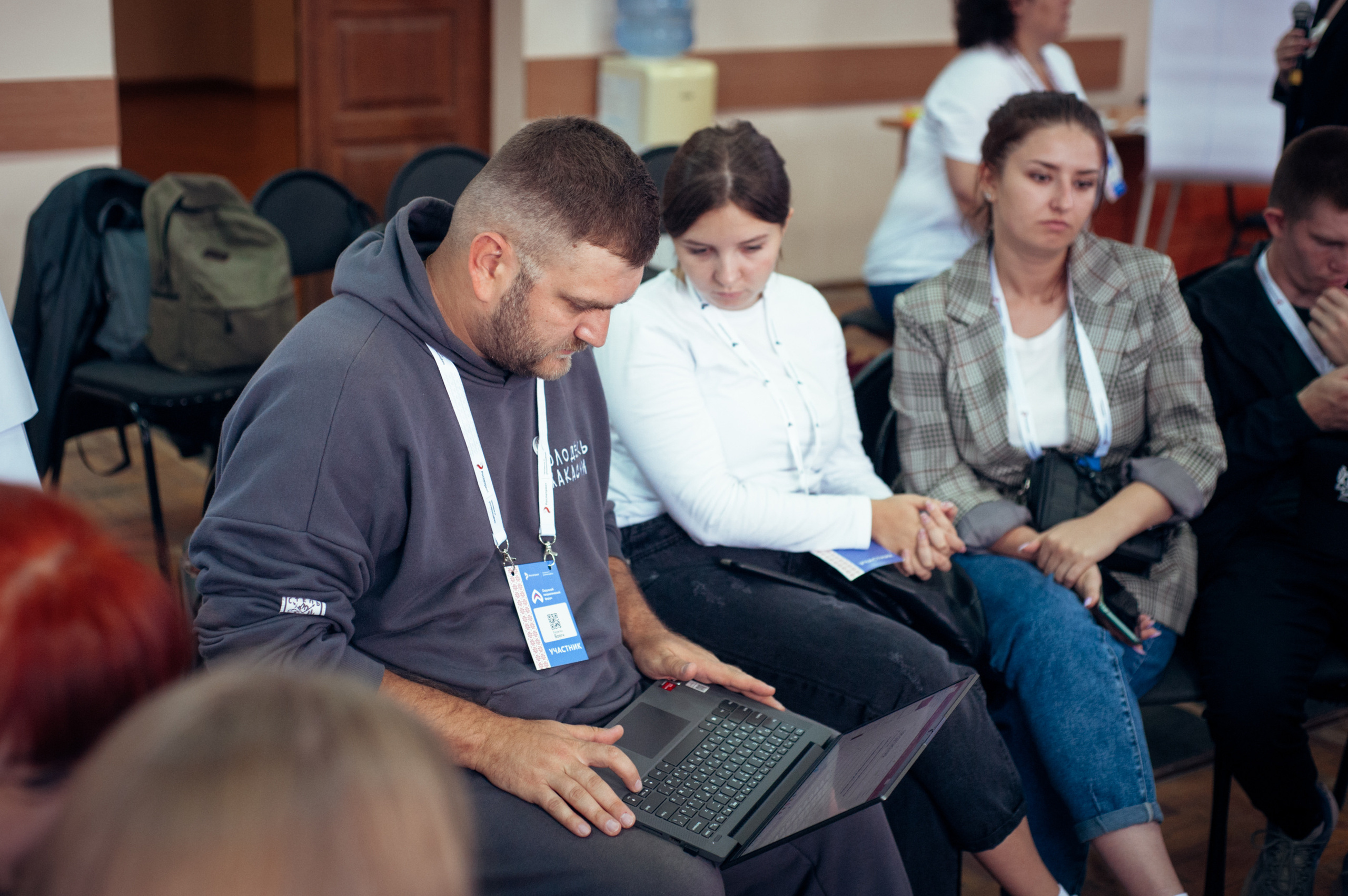 Окружной патриотический форум. Фотограф в Новосибирске Полина Колмачевская