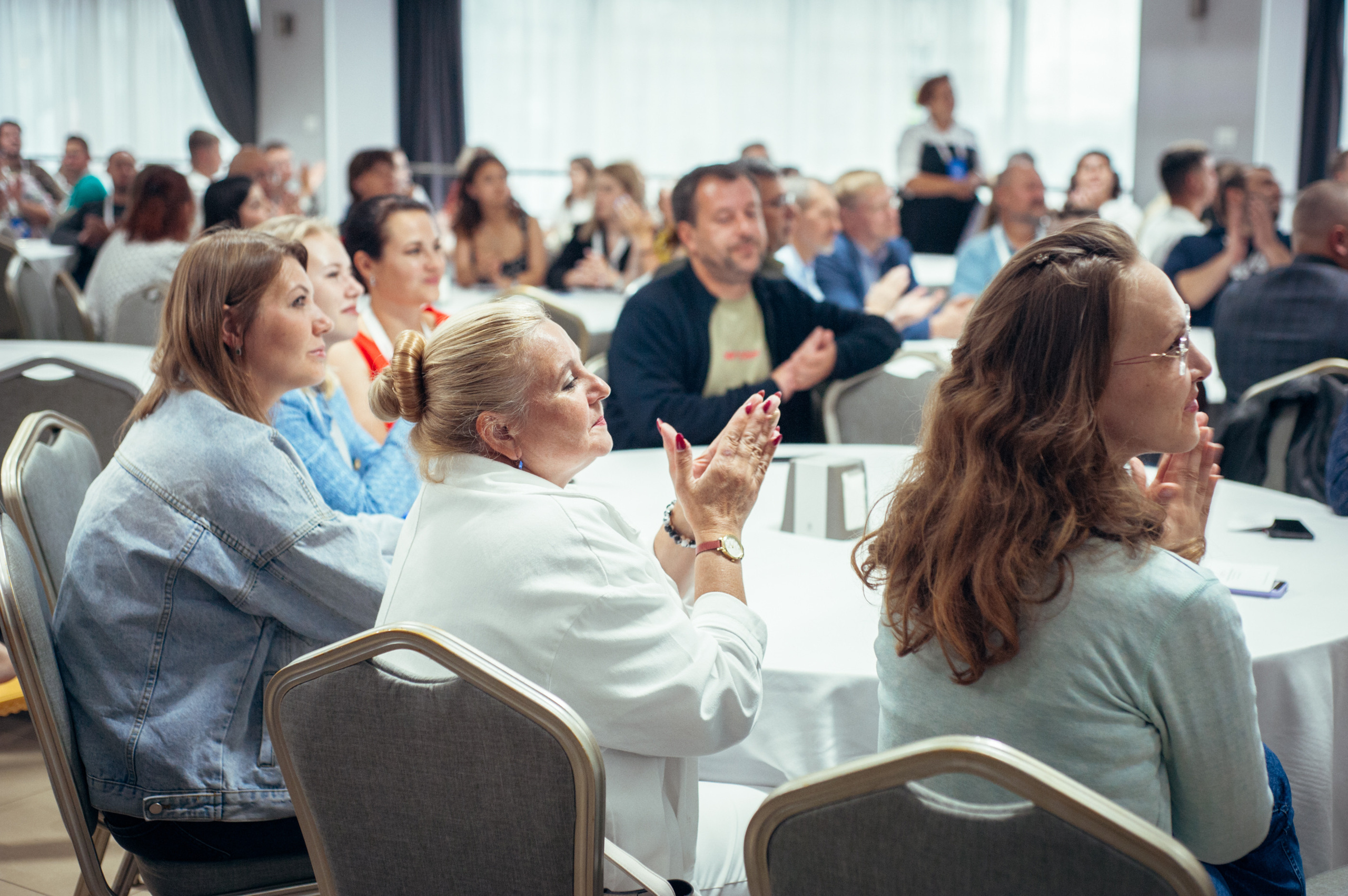 Окружной патриотический форум. Фотограф в Новосибирске Полина Колмачевская