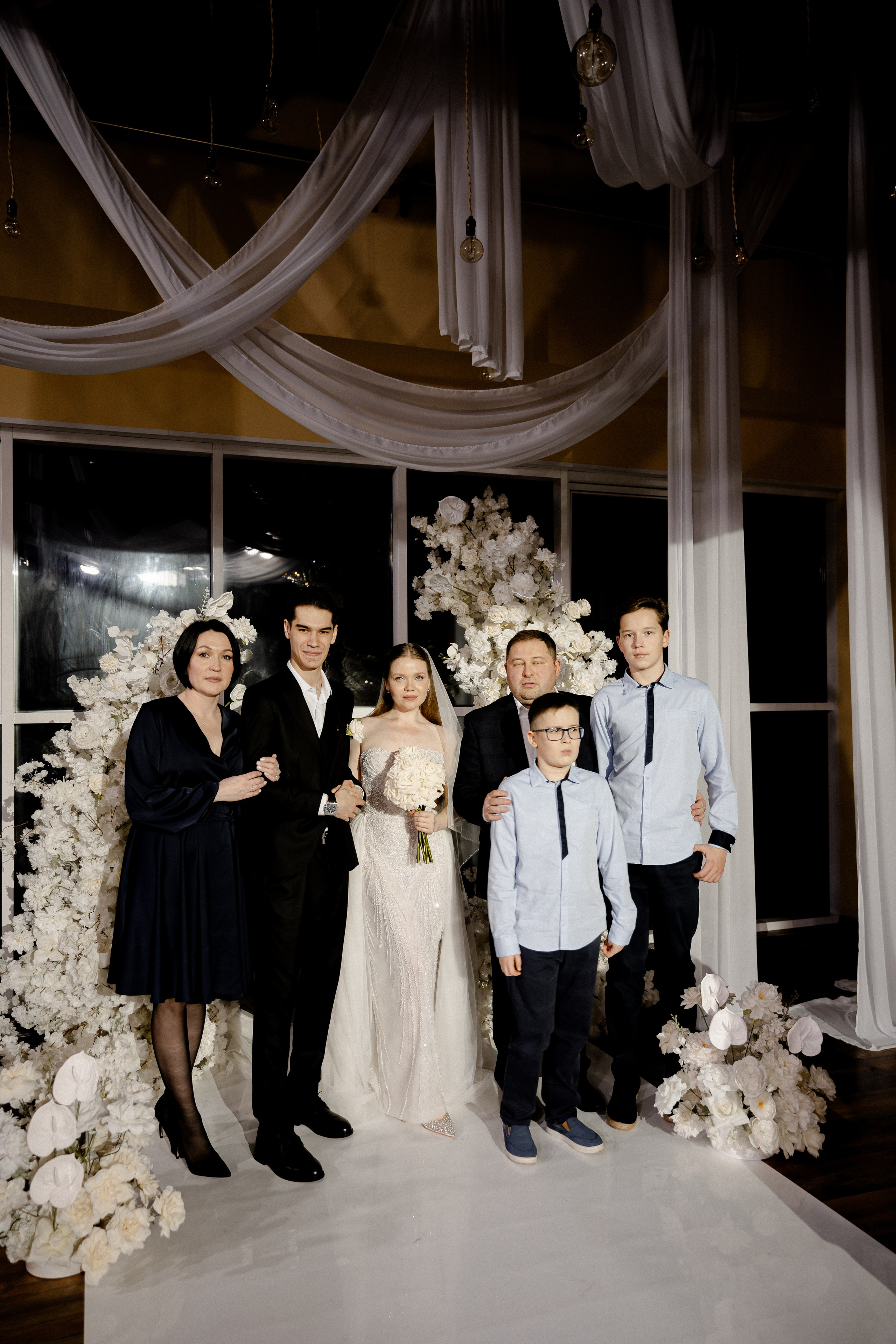 СВАДЕБНАЯ СЬЕМКА СБОРОВ В ОТЕЛЕ И ВЫЕЗД НА ЦЕРЕМОНИЮ (СНЯТО В СИБИРЕ В НИЖНЕВАРТОВСКЕ). Профессиональный фотограф, Санкт-Петербург — Виктория Богомолова
