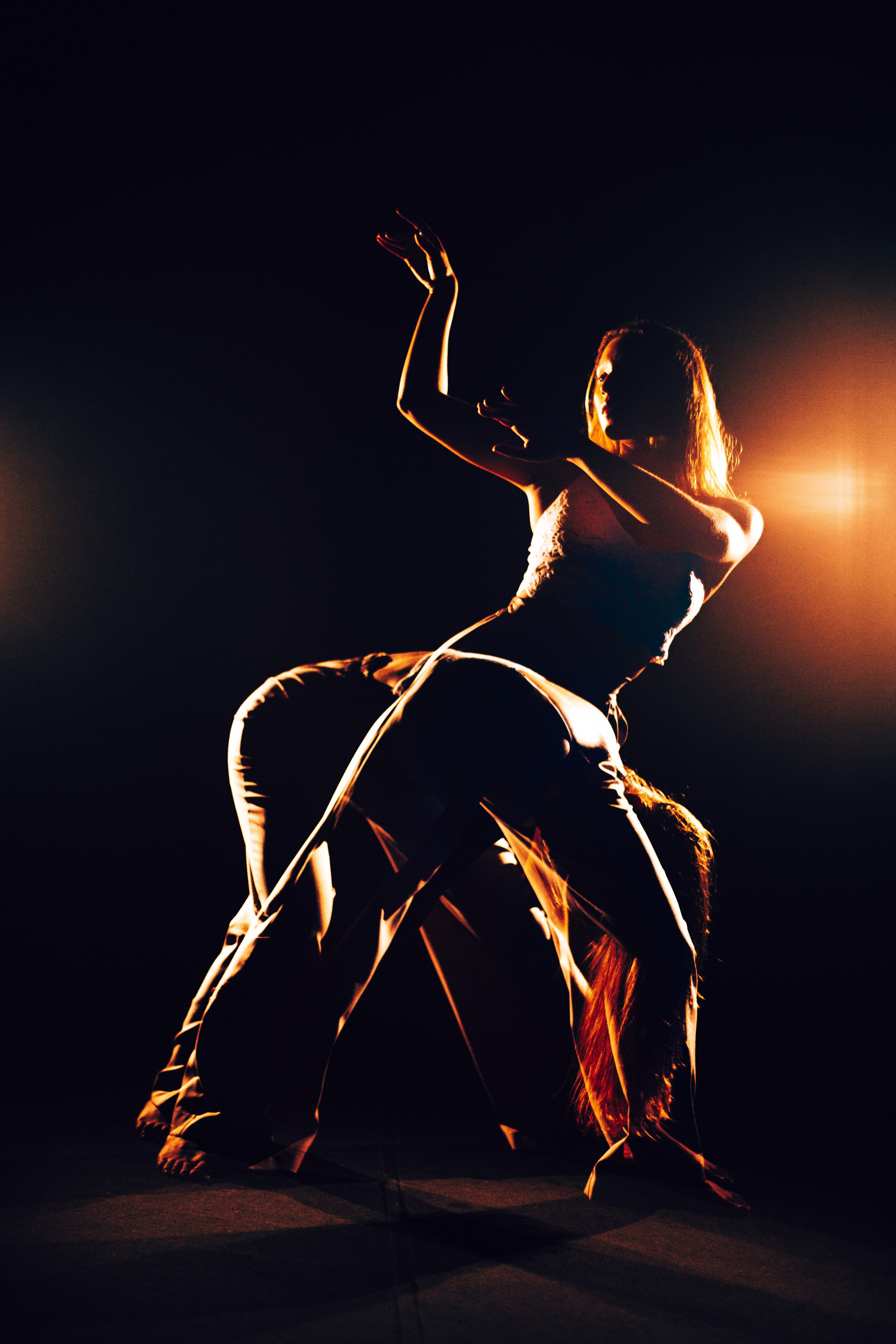Танец огня. Арт-фотограф Крис Л. в Тобольске: портрет, семейные, свадьбы