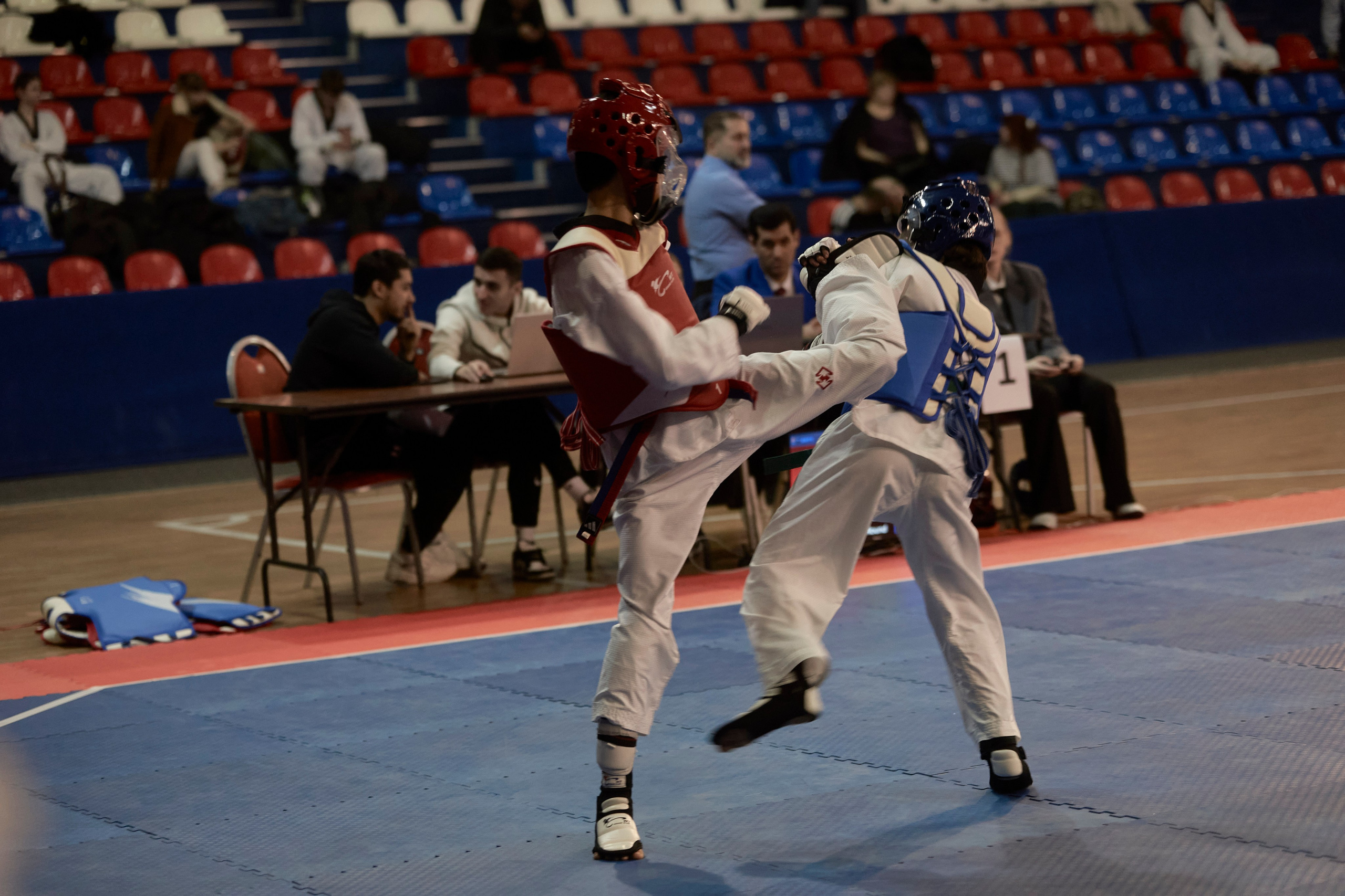 Taekwondo kids. Фотограф Наталья Леонова