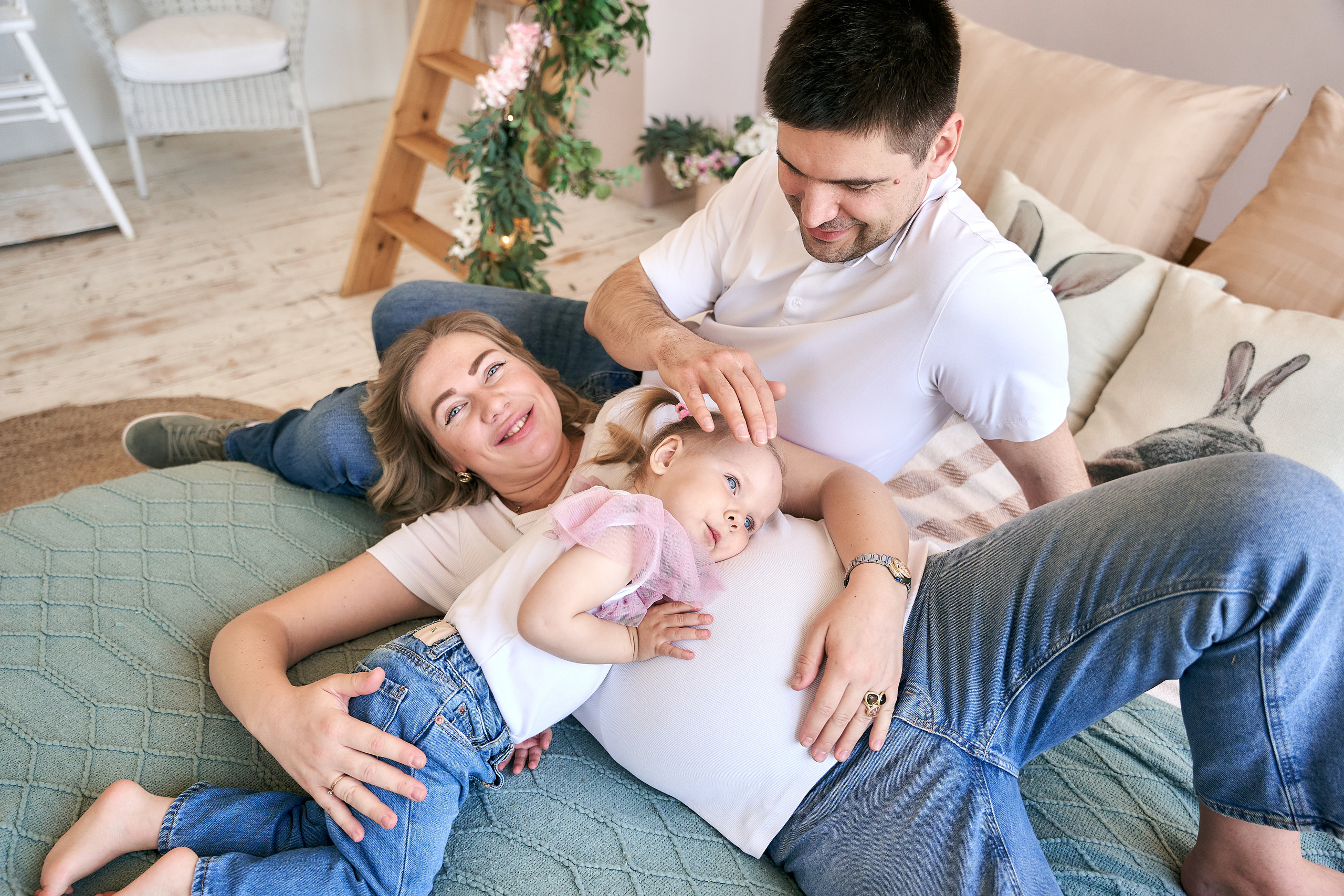 Антон, Алина и Милана. Фото/видео контент Москва