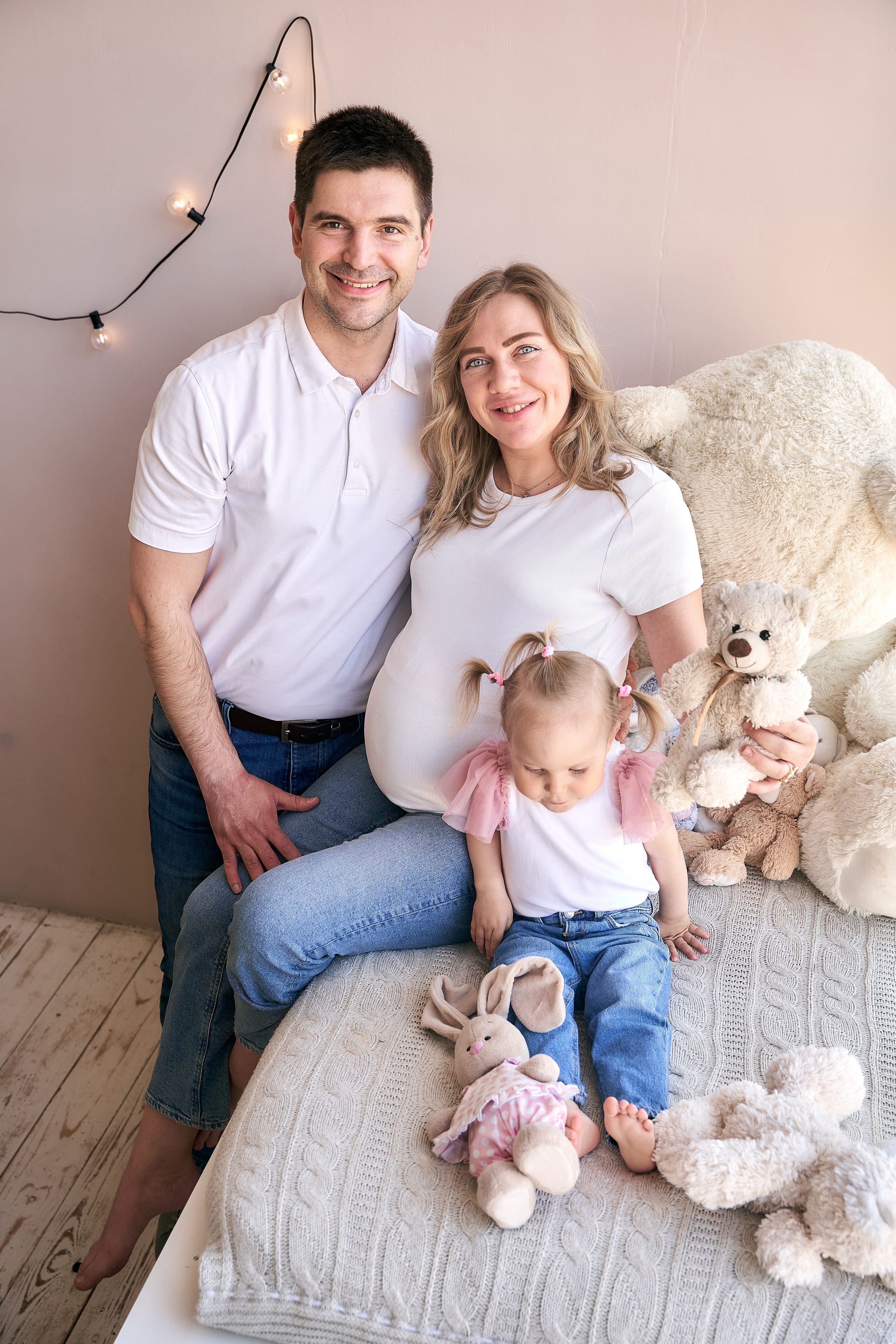 Антон, Алина и Милана. Фото/видео контент Москва