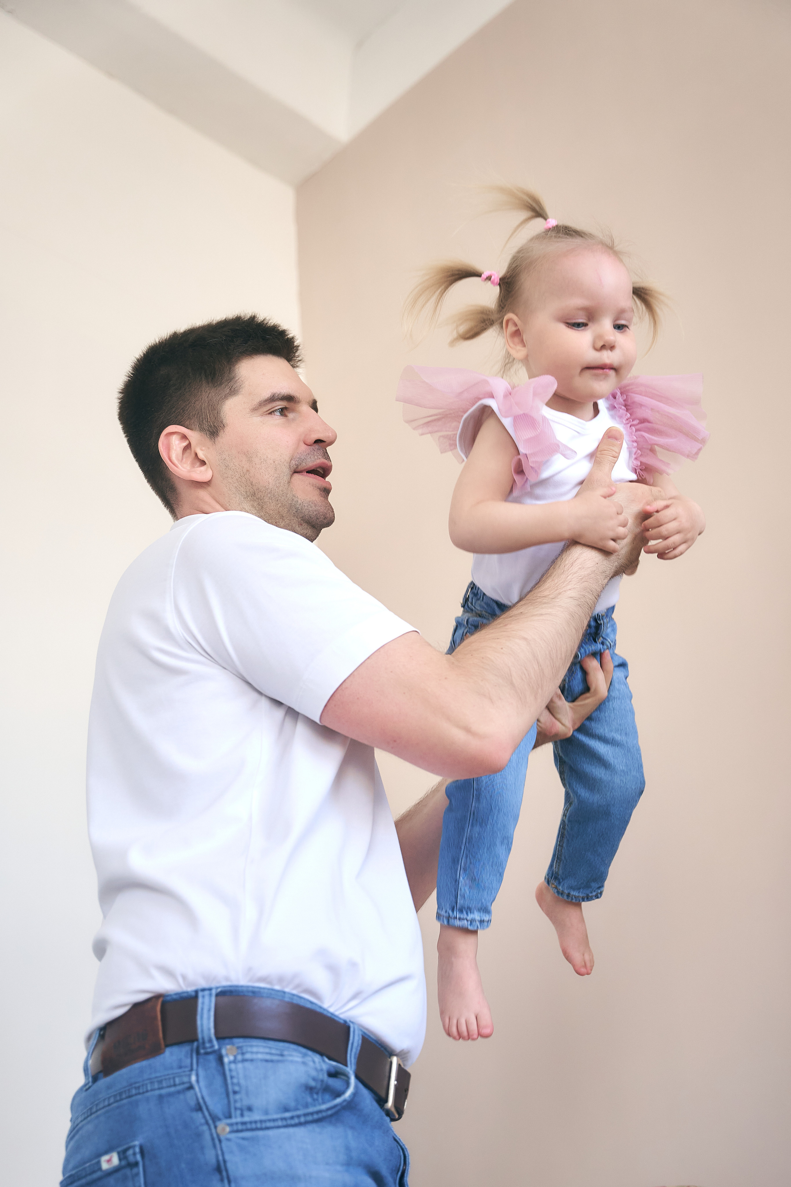 Антон, Алина и Милана. Фото/видео контент Москва