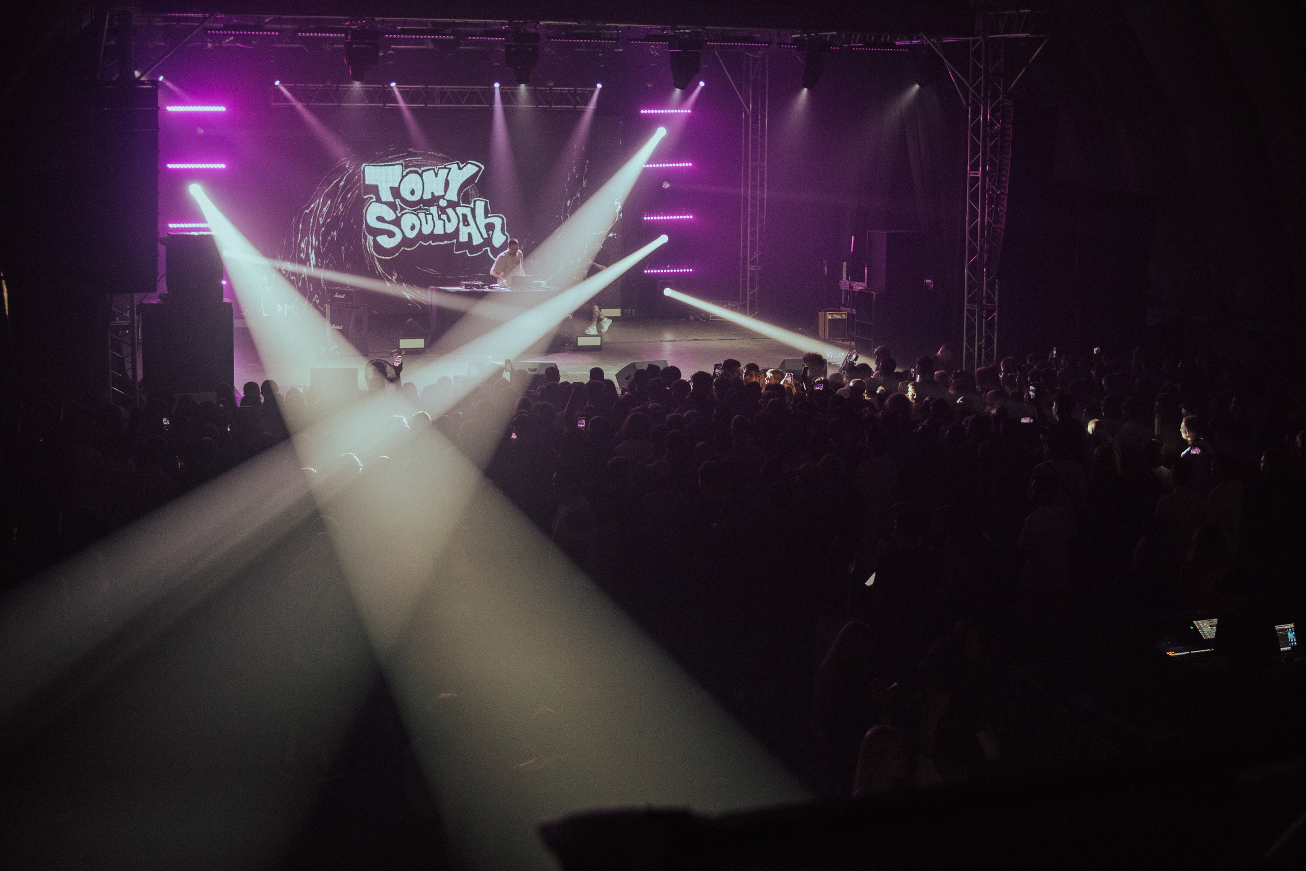 Концерт SODA LUV. Фотограф в Ростове-на-Дону Игорь Апасеев